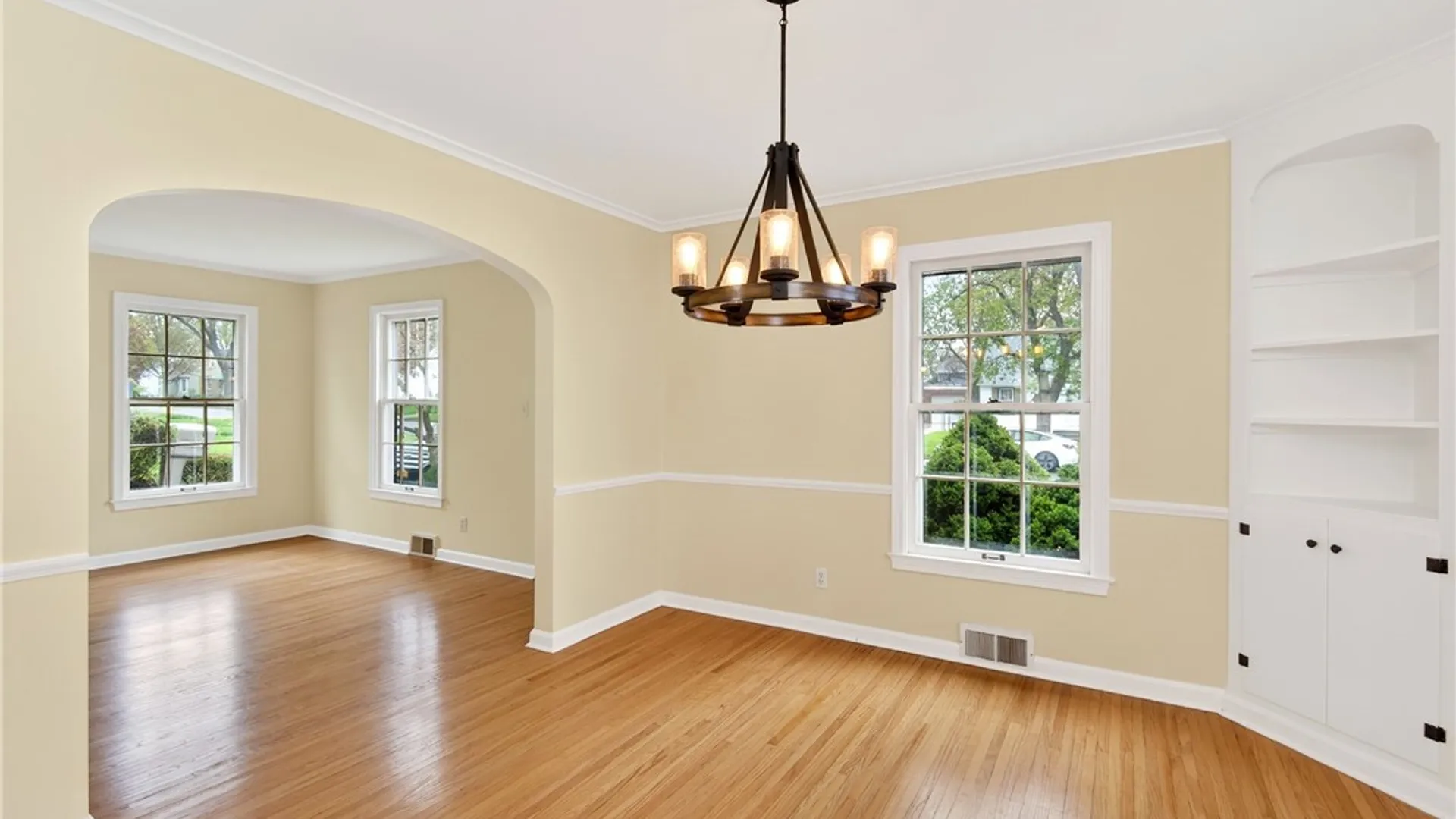 Property at 150 Woodridge Avenue, Cheektowaga, NY 14225 12