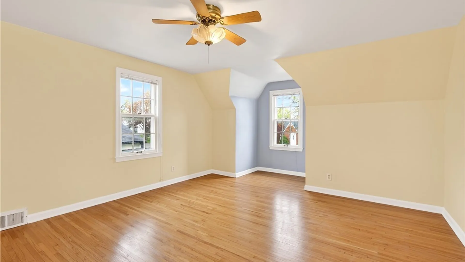 Property at 150 Woodridge Avenue, Cheektowaga, NY 14225 17