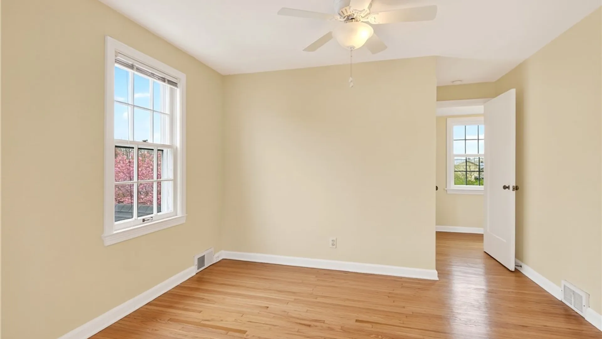 Property at 150 Woodridge Avenue, Cheektowaga, NY 14225 20