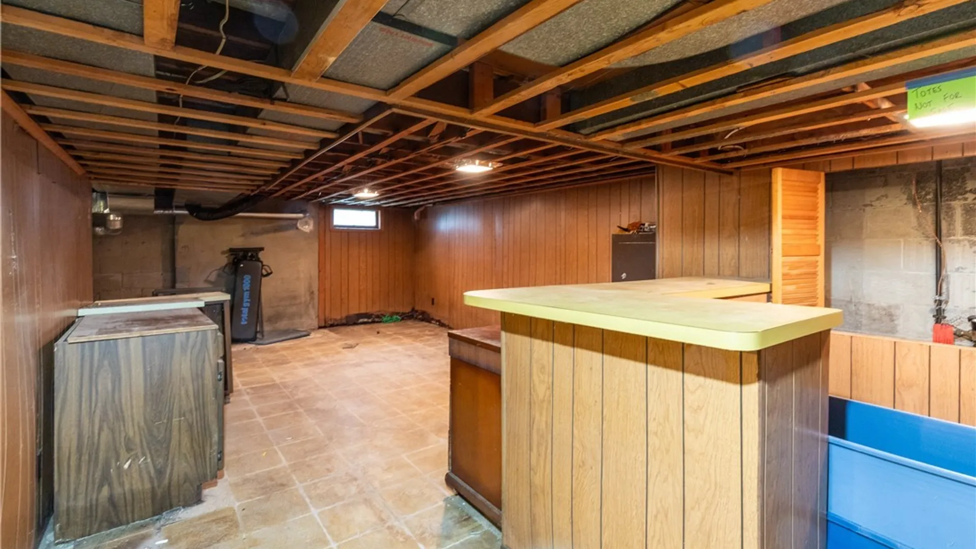 Property at 300 Oakwood Drive, Amherst, NY 14221 28