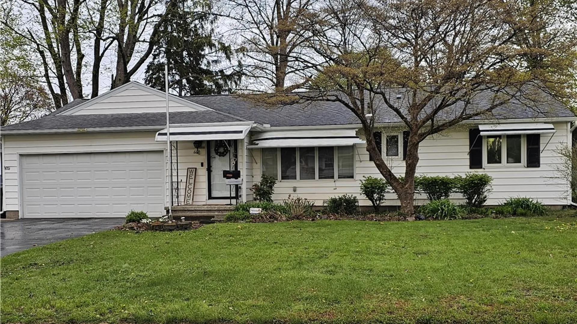 Property at 66 Everclay Drive, Greece, NY 14616 3