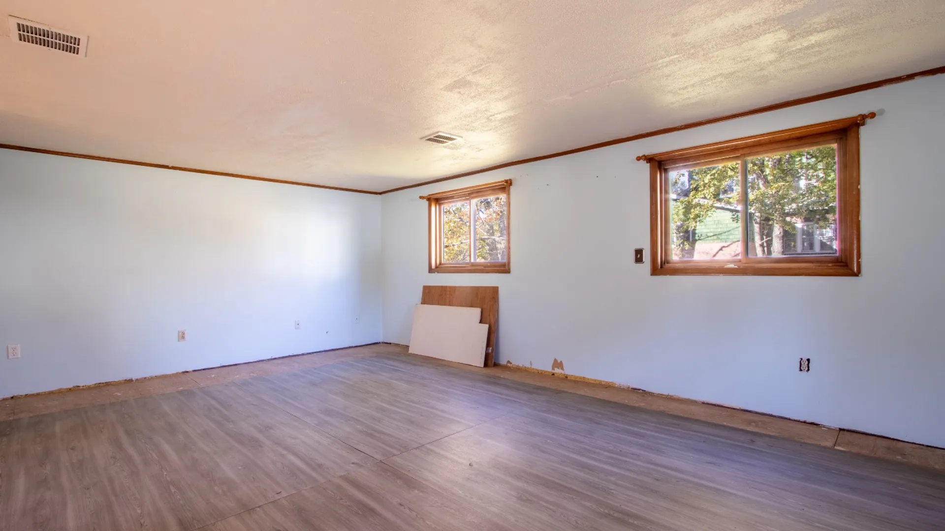 Property at 269 Pennsylvania Ave, Hancock, NY 13783 9