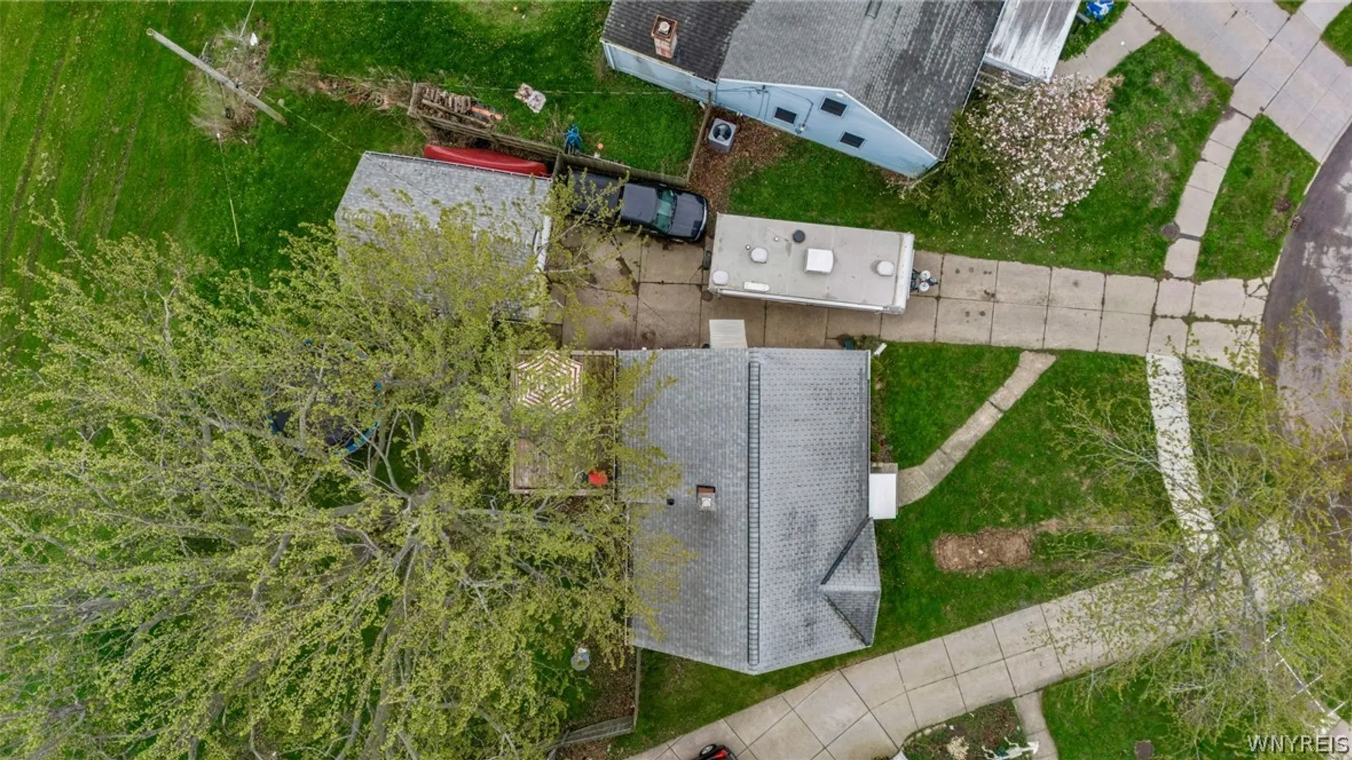 Property at 158 Elmview Drive, Tonawanda, NY 14150 8