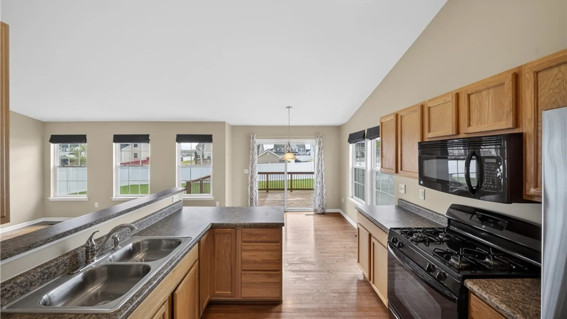 Property at 5472 Alfreton Drive, Clay, NY 13041 11