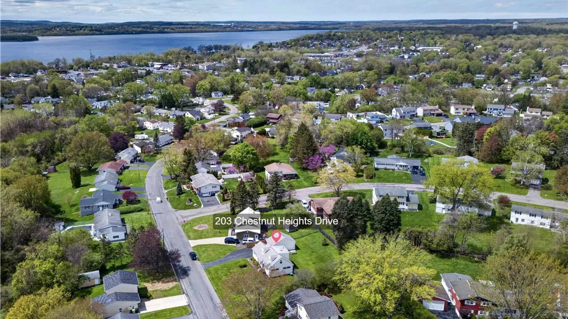 Property at 203 Chestnut Heights Drive, Salina, NY 13088 12