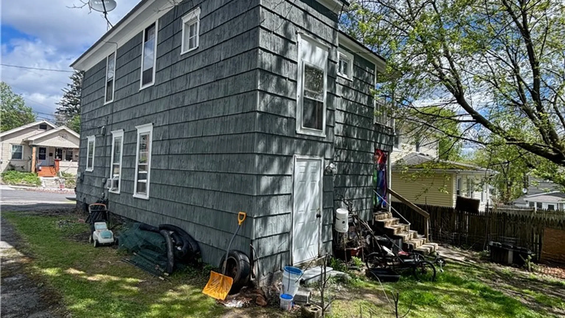 Property at 105 Charmouth Dr Drive, Syracuse, NY 13207 18