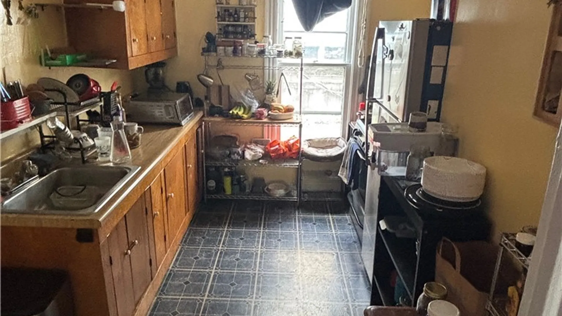 Property at 105 Charmouth Dr Drive, Syracuse, NY 13207 8