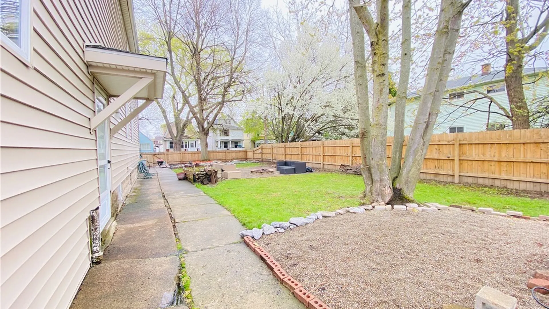 Property at 558 25th Street, Niagara Falls, NY 14301 40