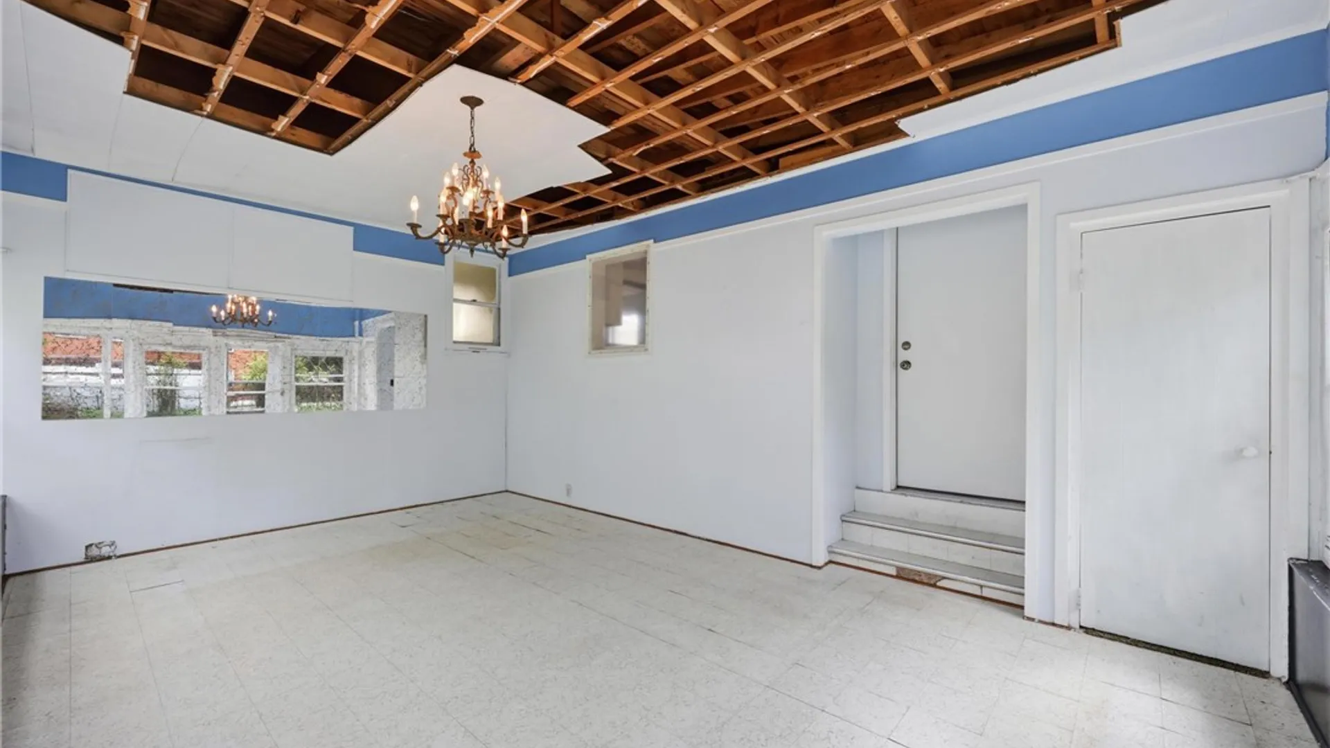 Property at 136 Tyler Street, Buffalo, NY 14214 12