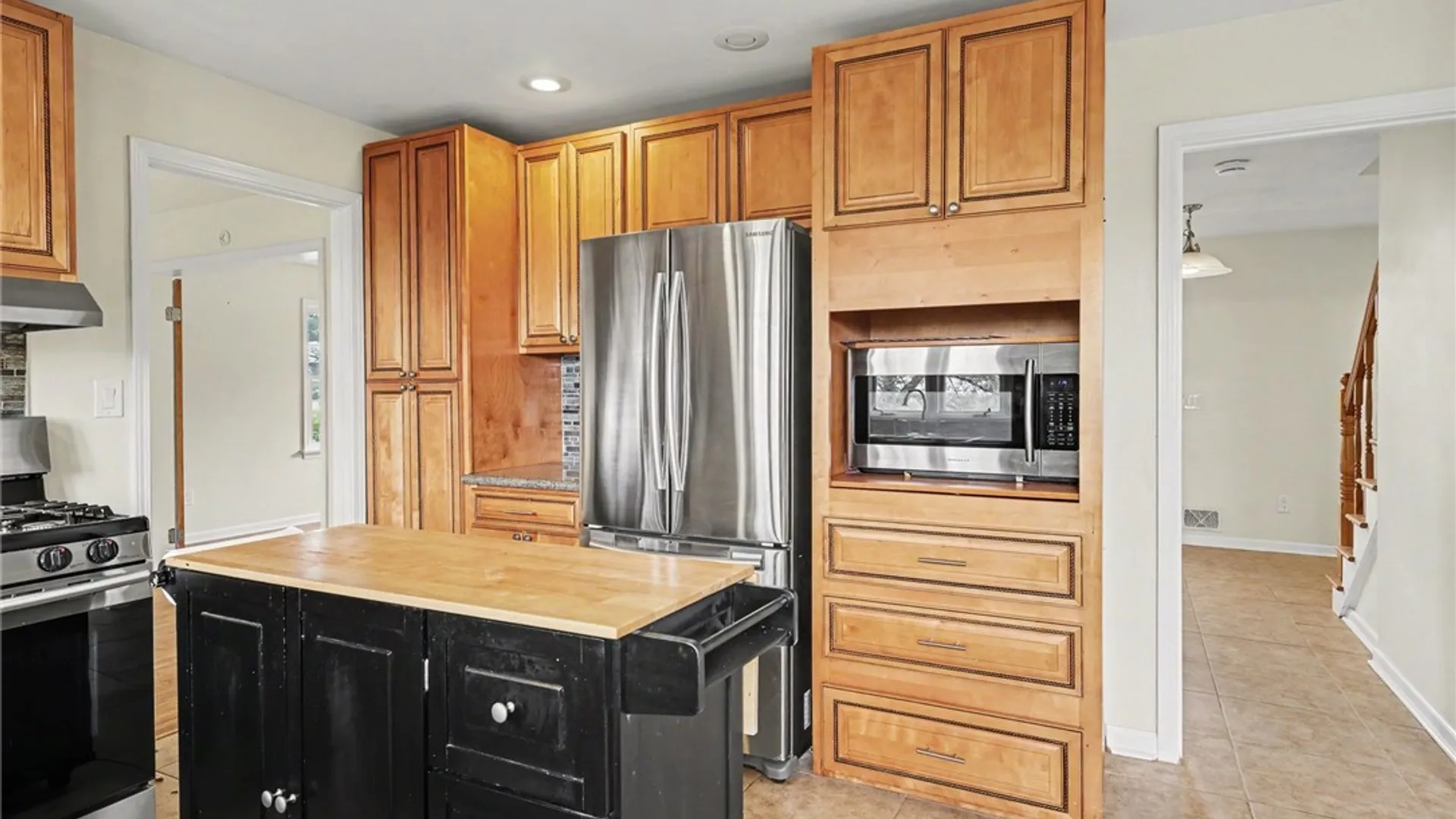 Property at 51 Selborne Chase, Perinton, NY 14450 14