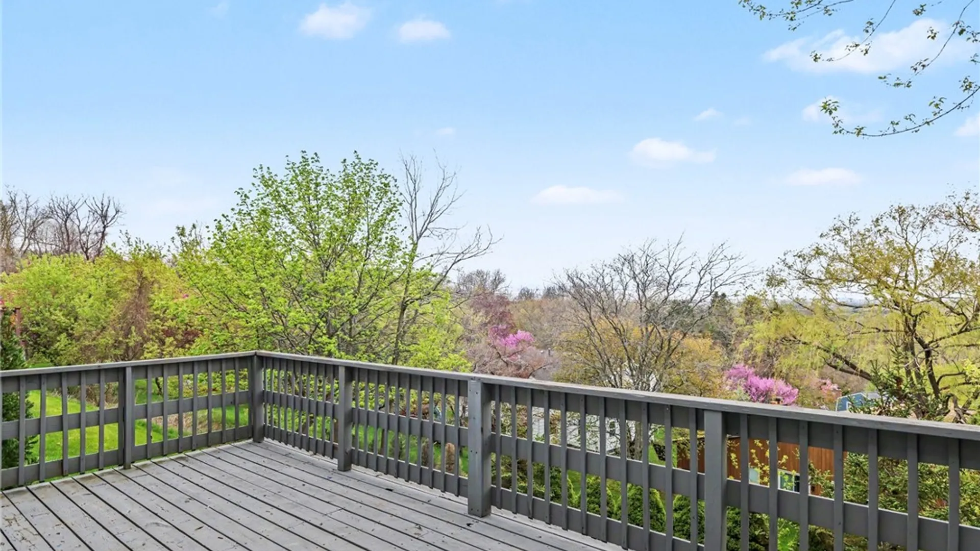 Property at 51 Selborne Chase, Perinton, NY 14450 31