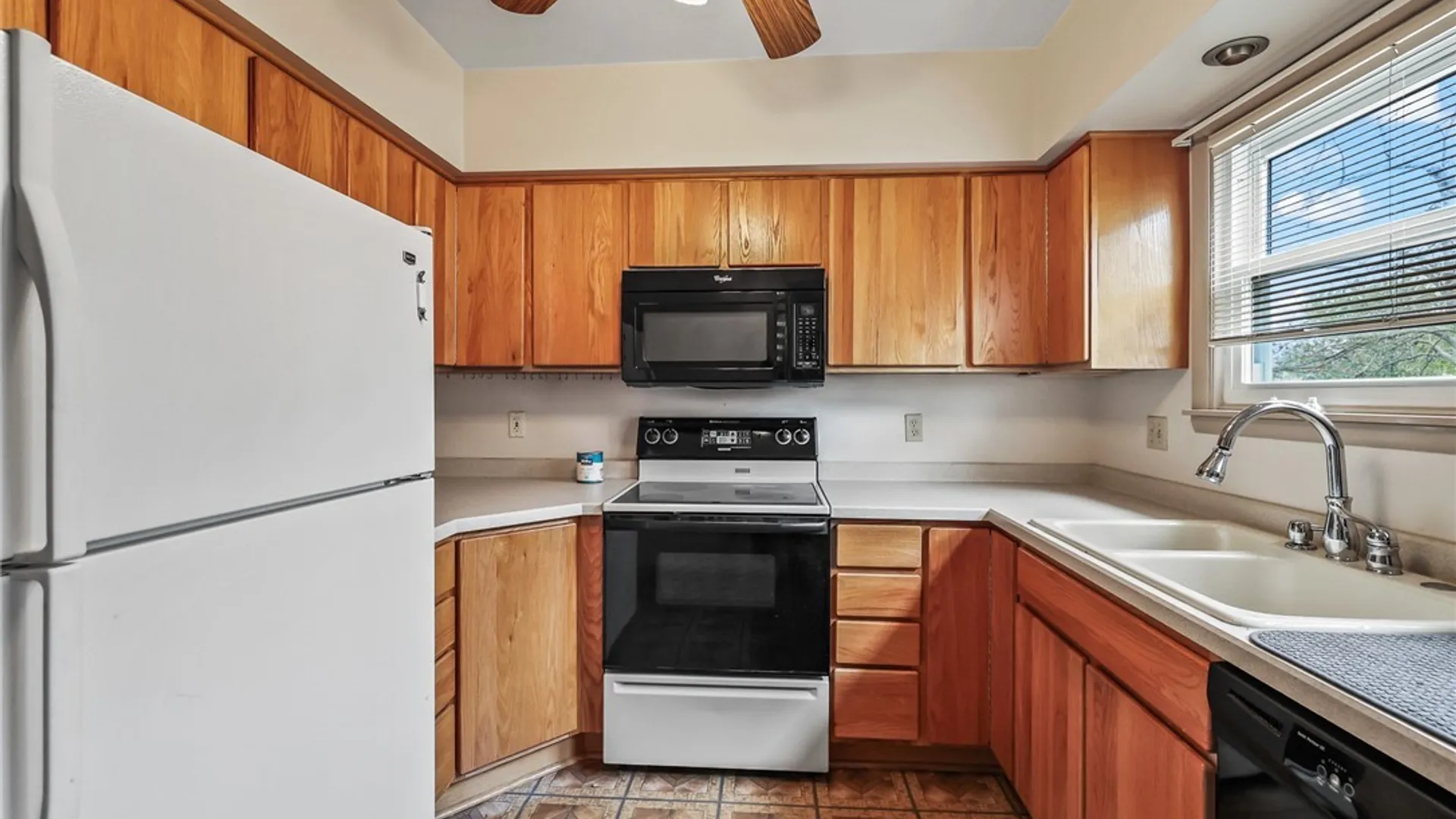 Property at 121 60th Street, Niagara Falls, NY 14304 15
