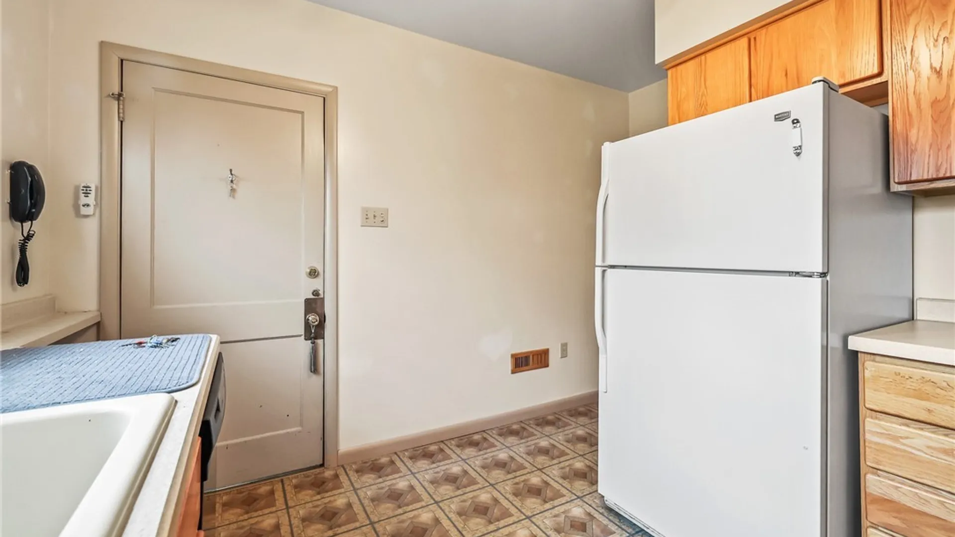 Property at 121 60th Street, Niagara Falls, NY 14304 17