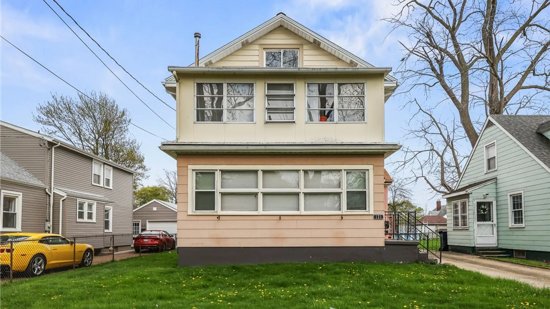 Property at 121 60th Street, Niagara Falls, NY 14304 2