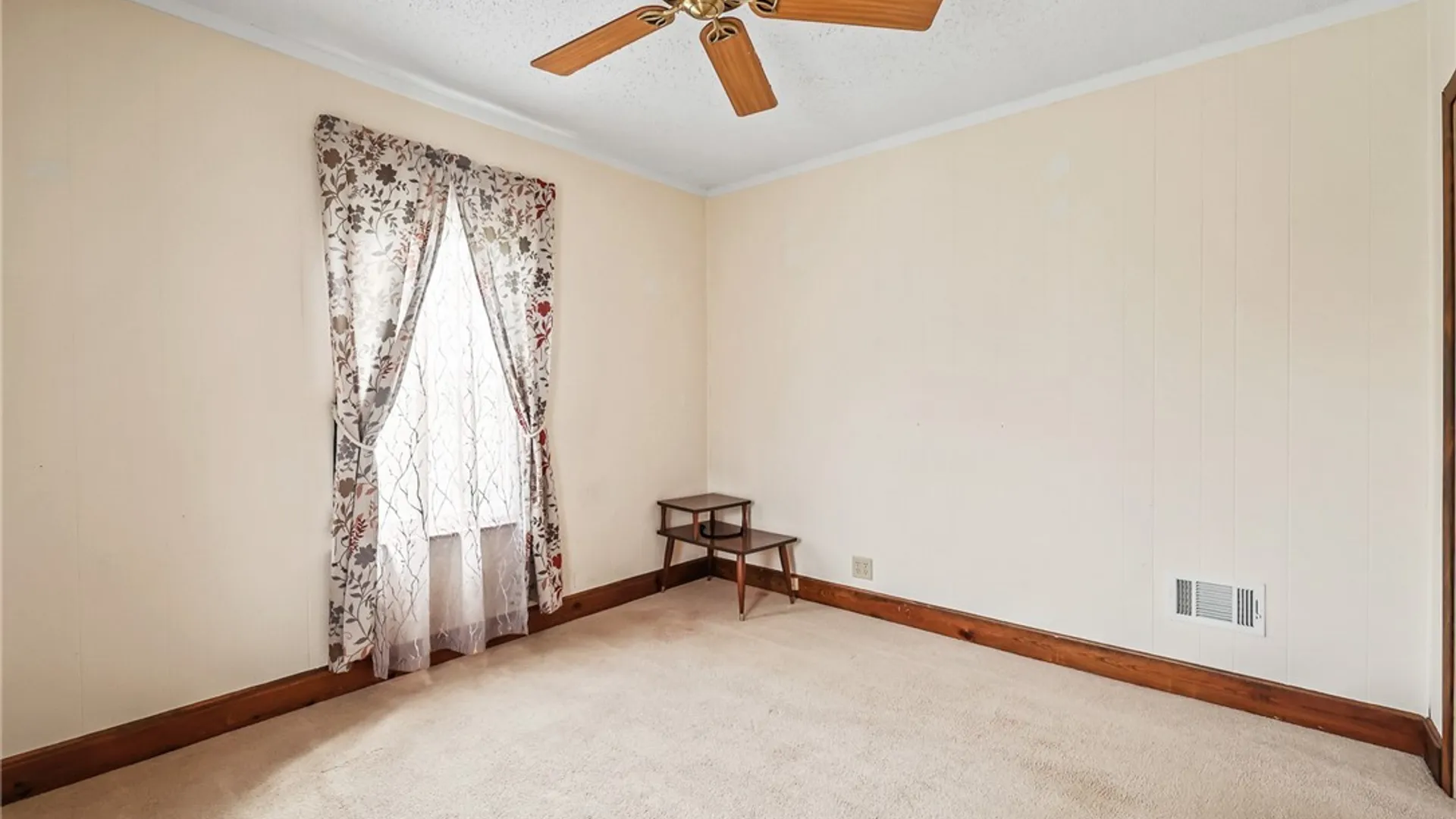 Property at 121 60th Street, Niagara Falls, NY 14304 26