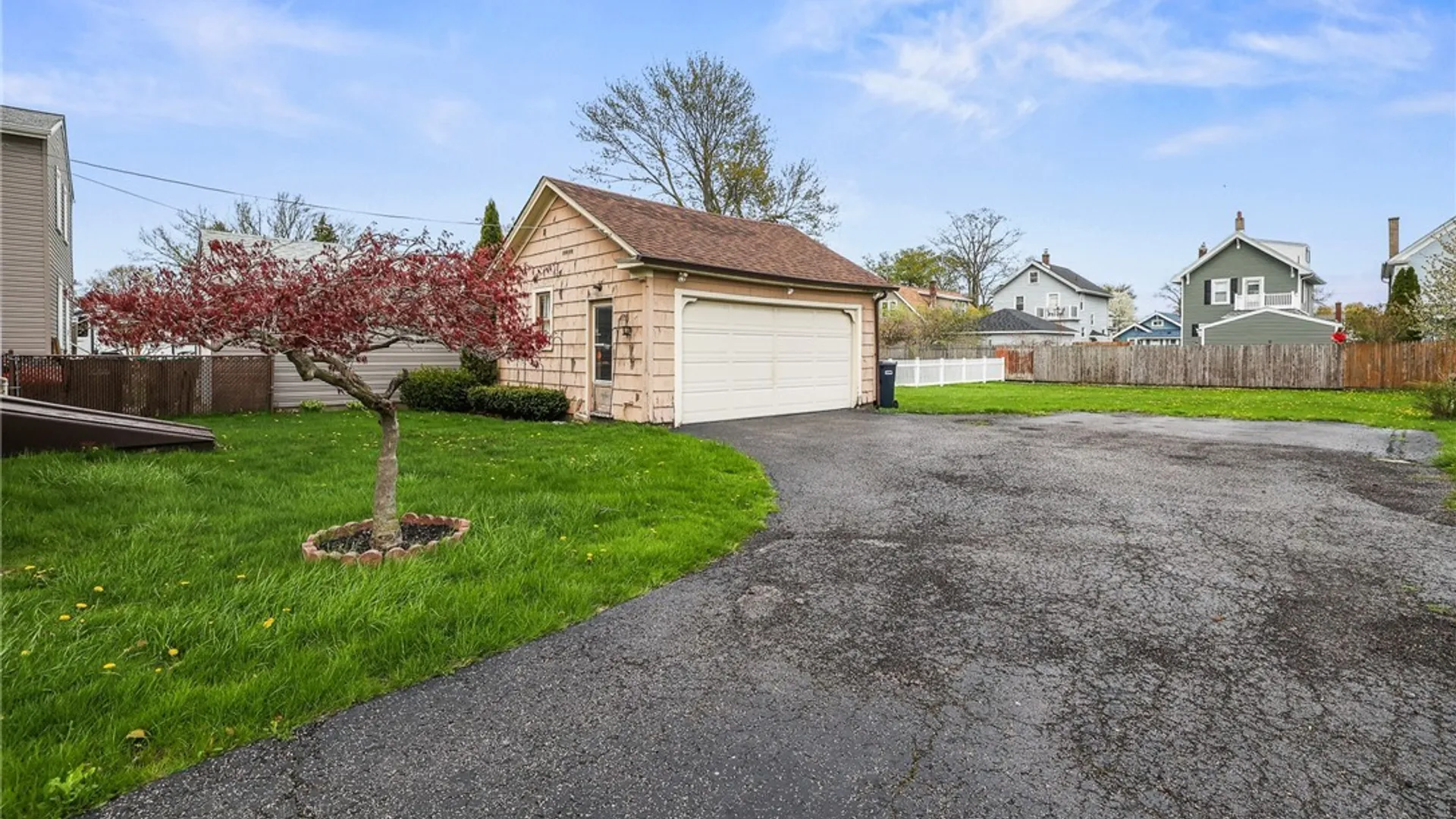 Property at 121 60th Street, Niagara Falls, NY 14304 4