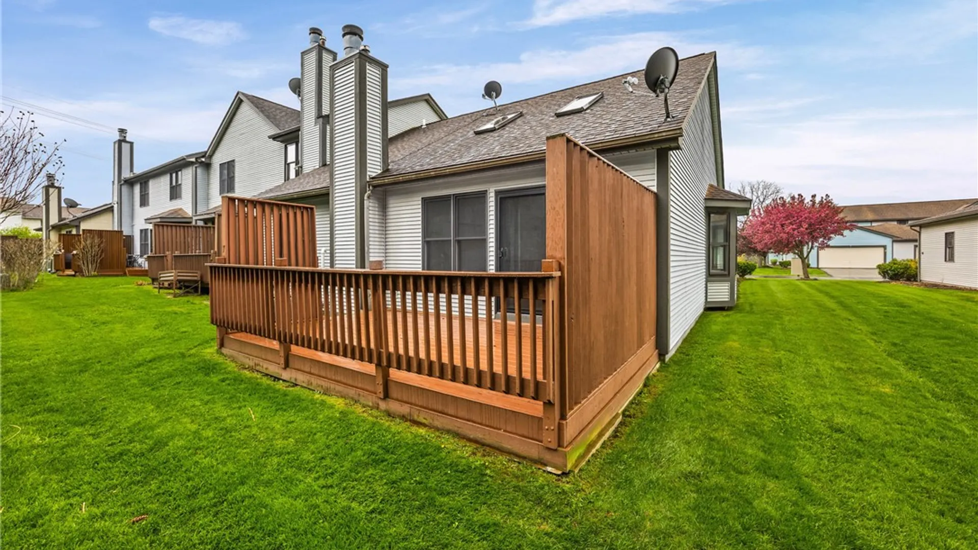 Property at 7 Midlakes Drive, Canandaigua City, NY 14424 30