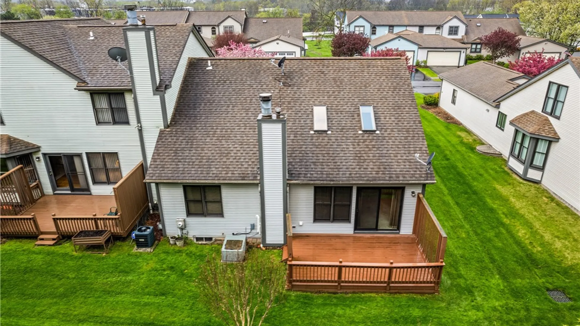 Property at 7 Midlakes Drive, Canandaigua City, NY 14424 31