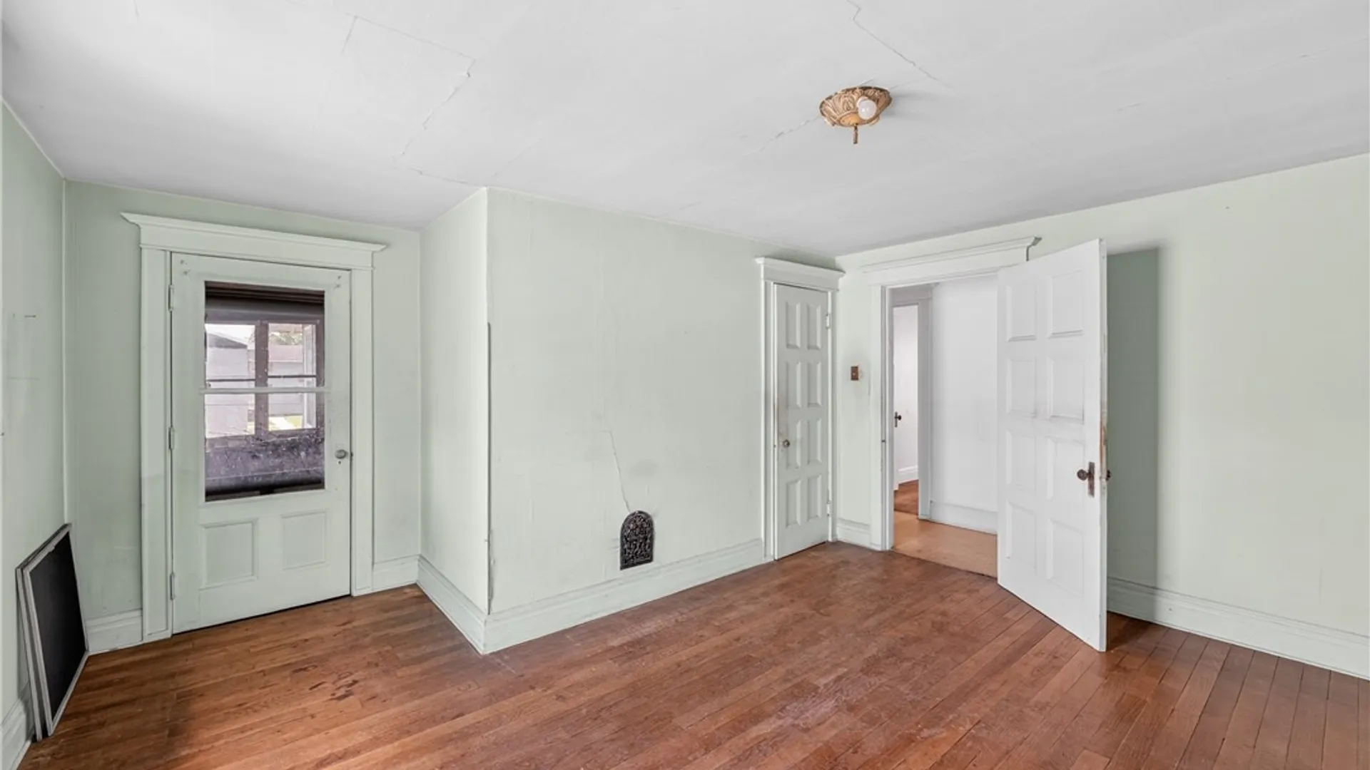 Property at 1430 Oneida Street, Utica, NY 13501 37