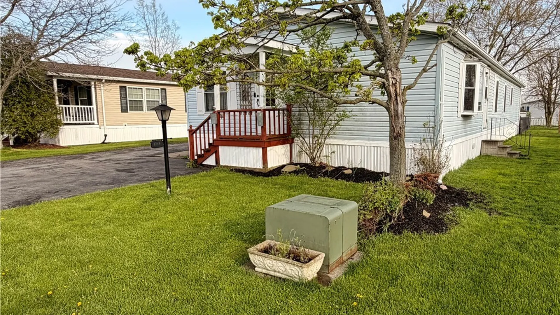 Property at 1009 Ridgewood, Lockport Town, NY 14095 24
