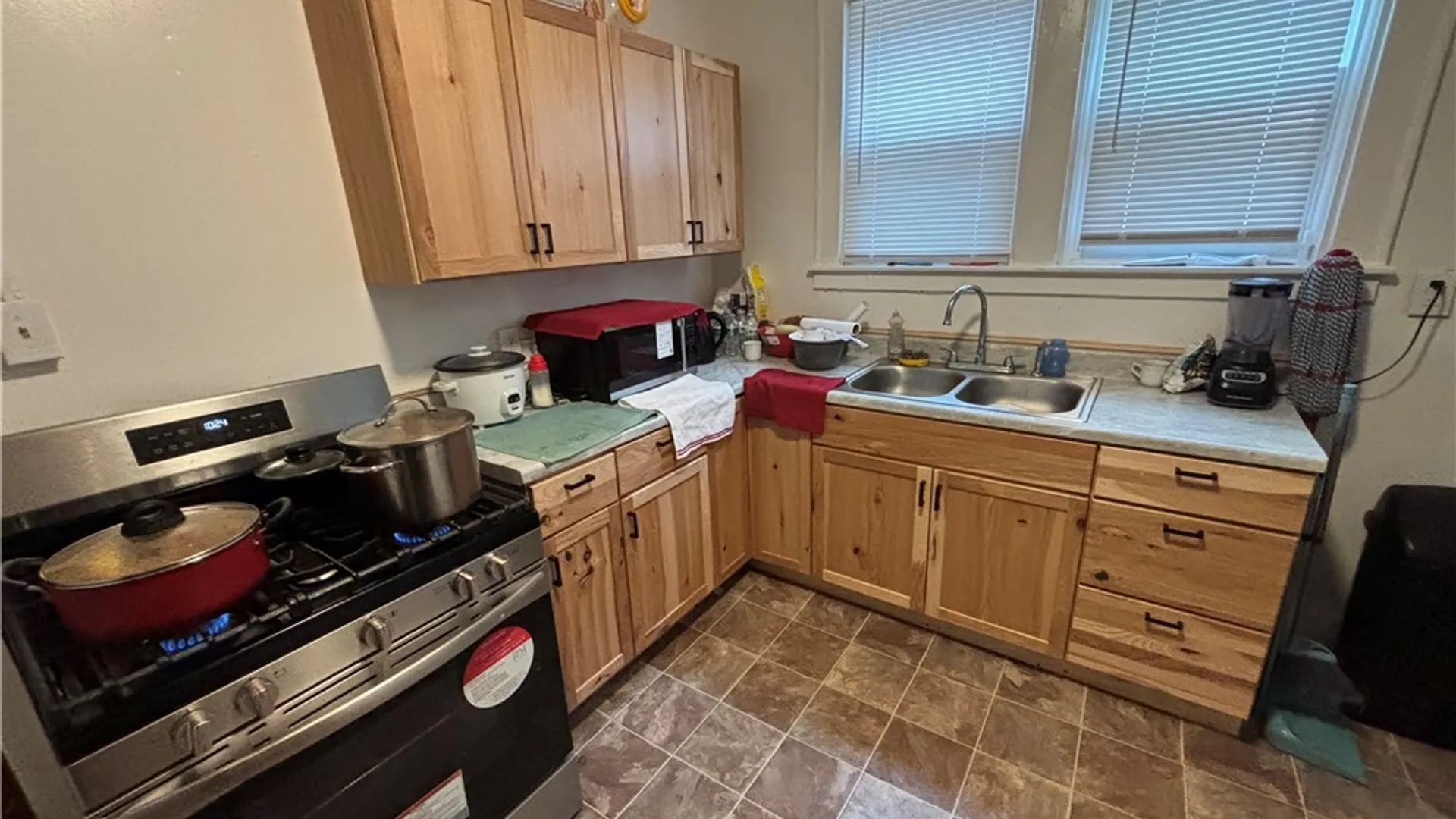 Property at 2515 Midland Avenue, Syracuse, NY 13205 4