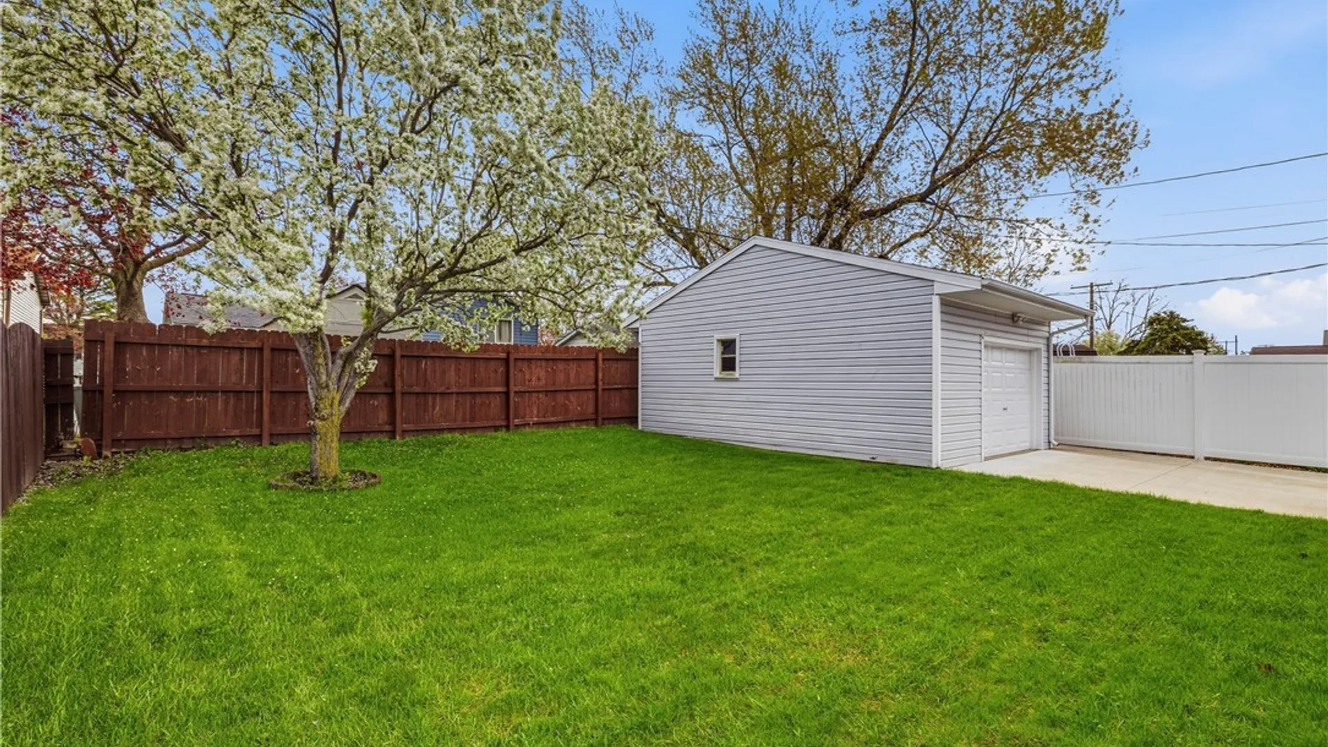 Property at 97 Terrell Street, Lancaster, NY 14043 23