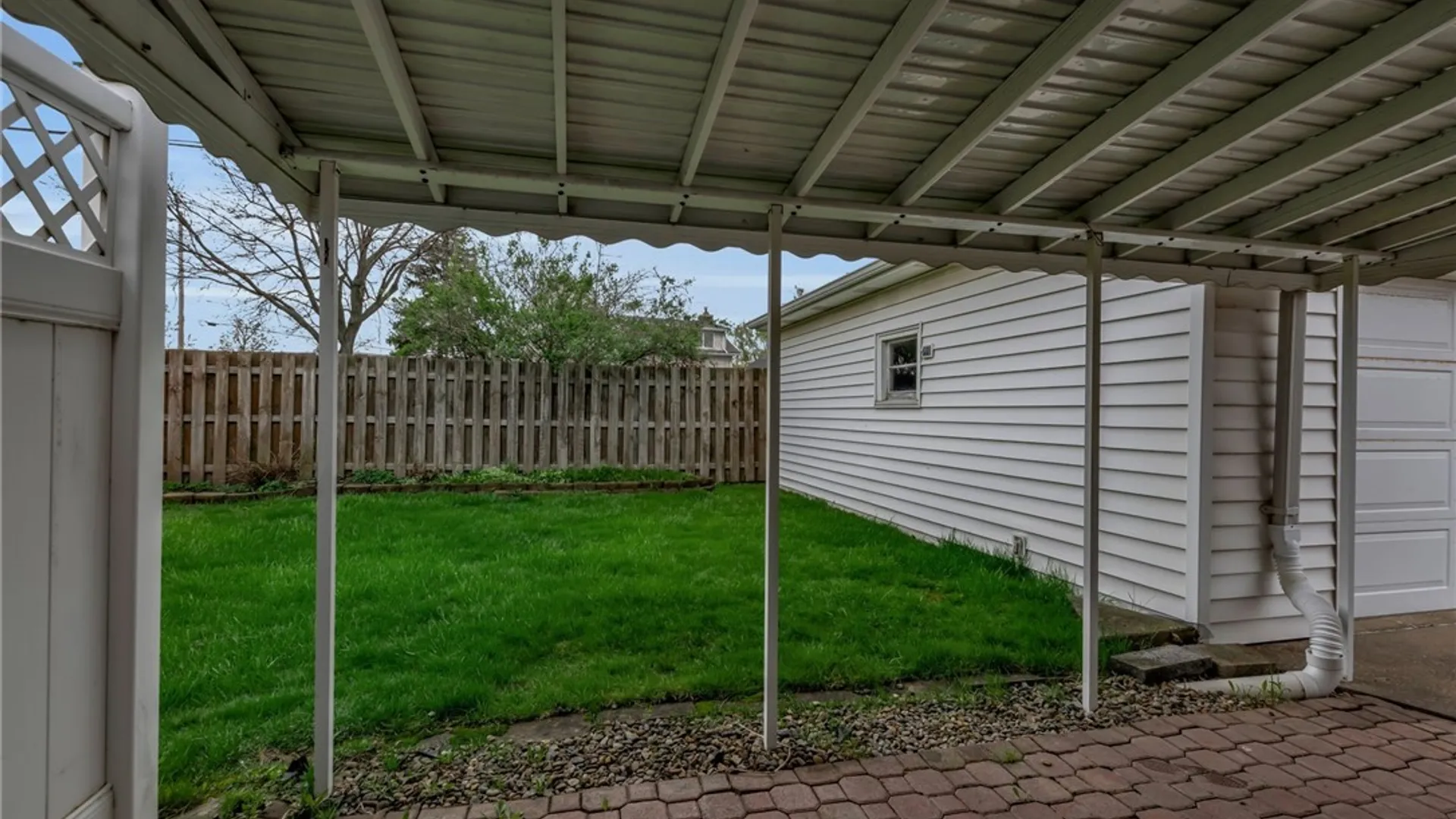 Property at 86 Laurentian Drive, Cheektowaga, NY 14225 6