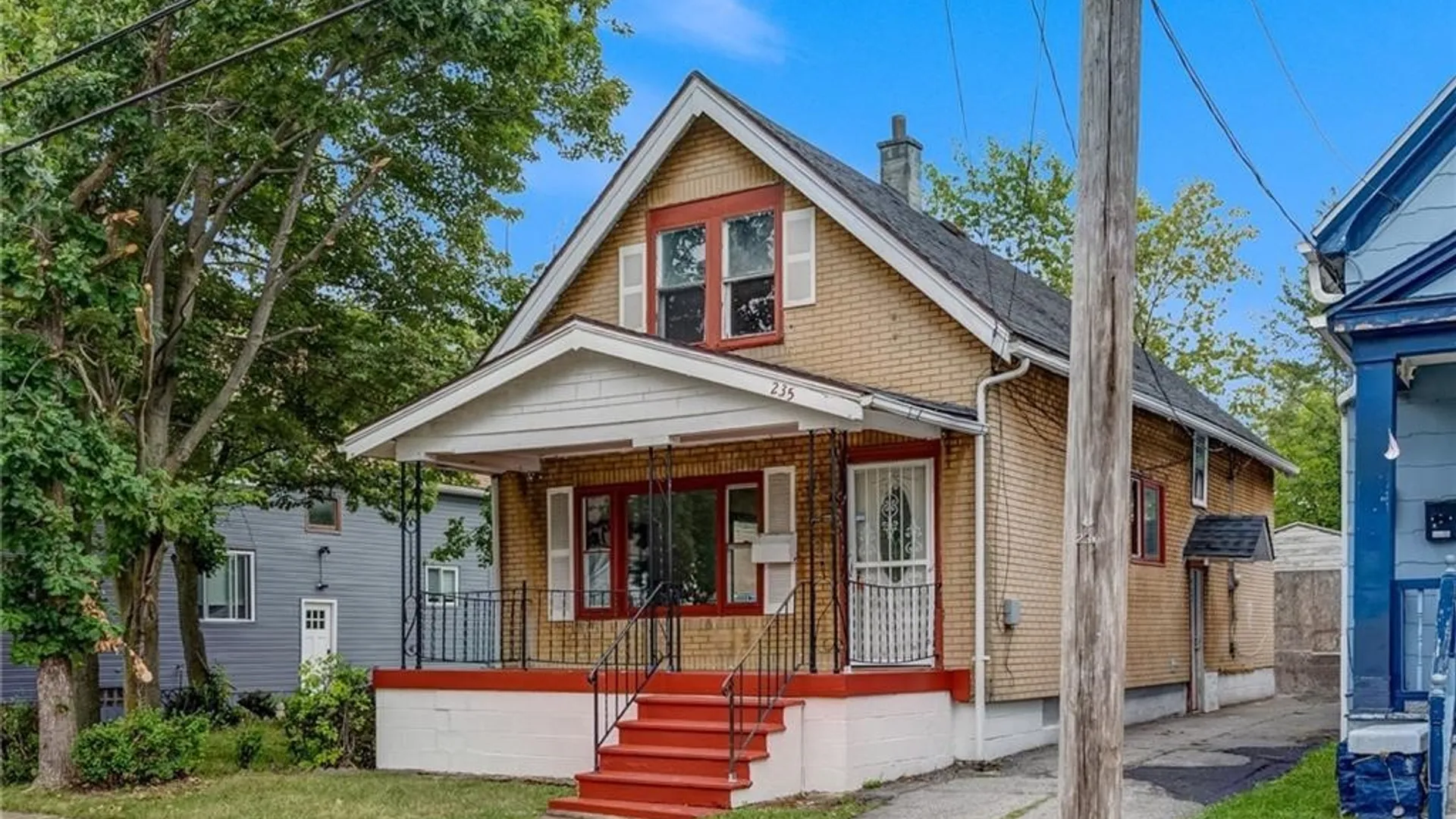 Property at 235 Courtland Avenue, Buffalo, NY 14215 2