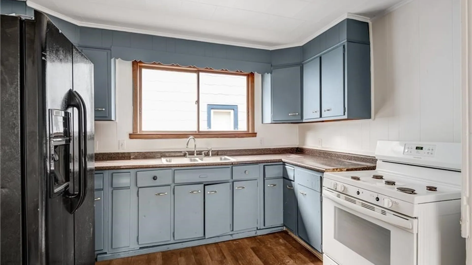 Property at 235 Courtland Avenue, Buffalo, NY 14215 21