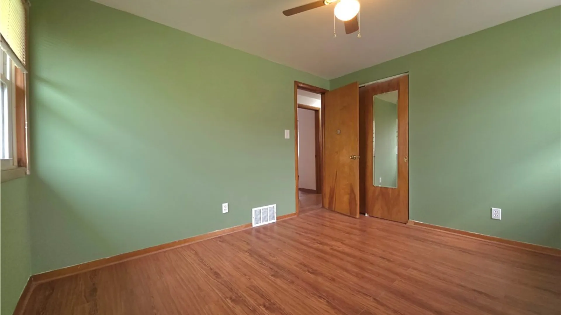 Property at 160 Weyand Avenue, Buffalo, NY 14210 13