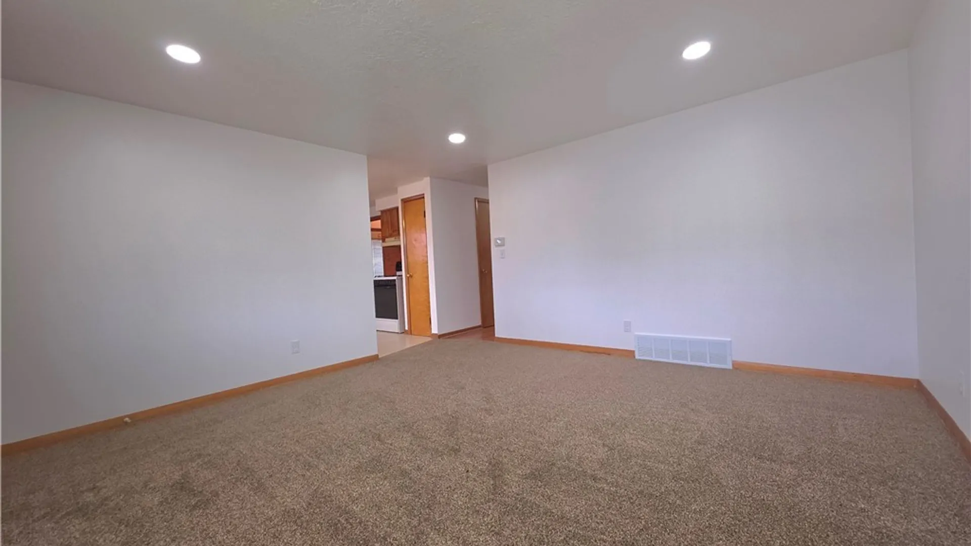 Property at 160 Weyand Avenue, Buffalo, NY 14210 6