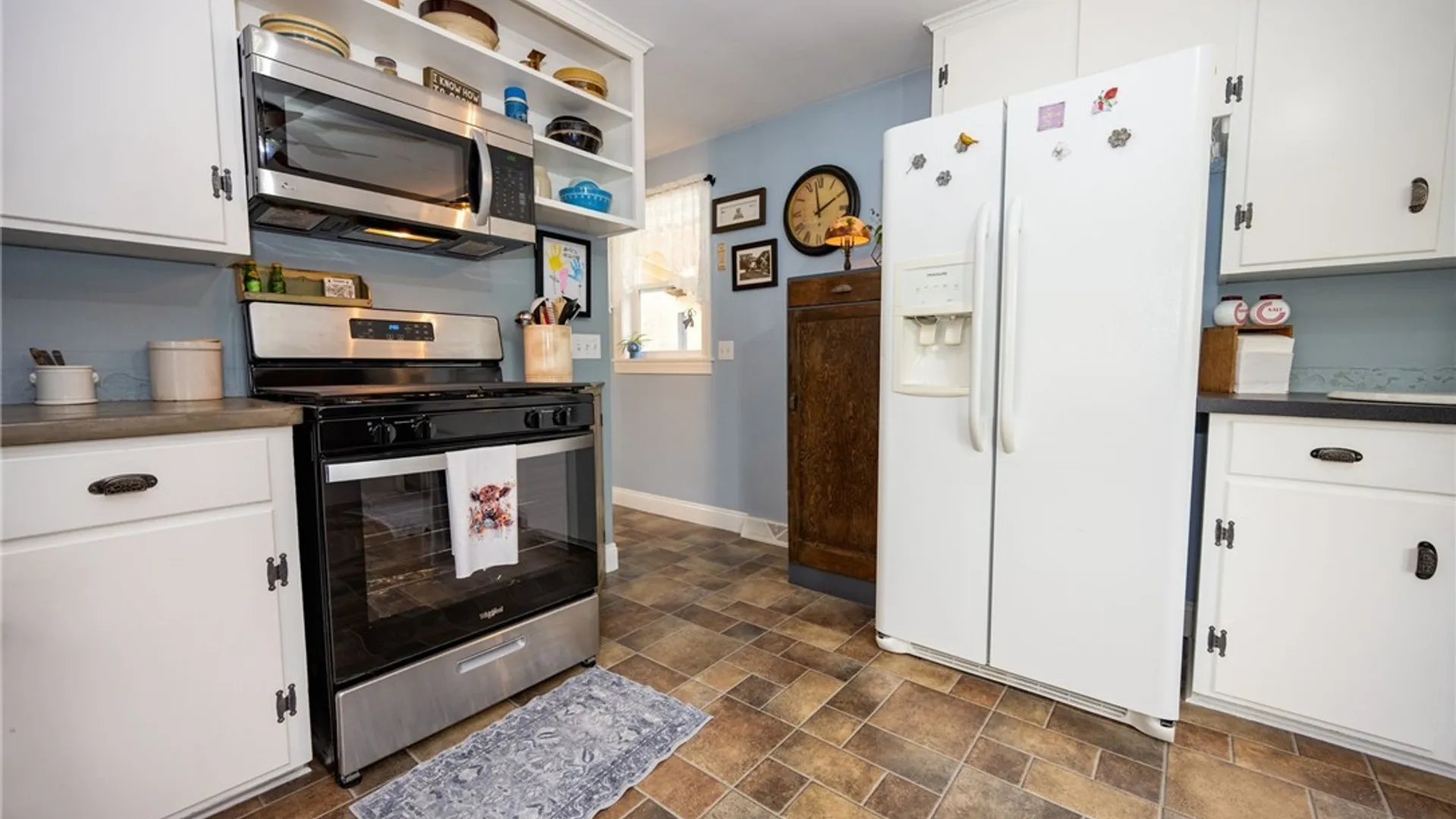 Property at 8766 Violet Parkway, Eden, NY 14057 12