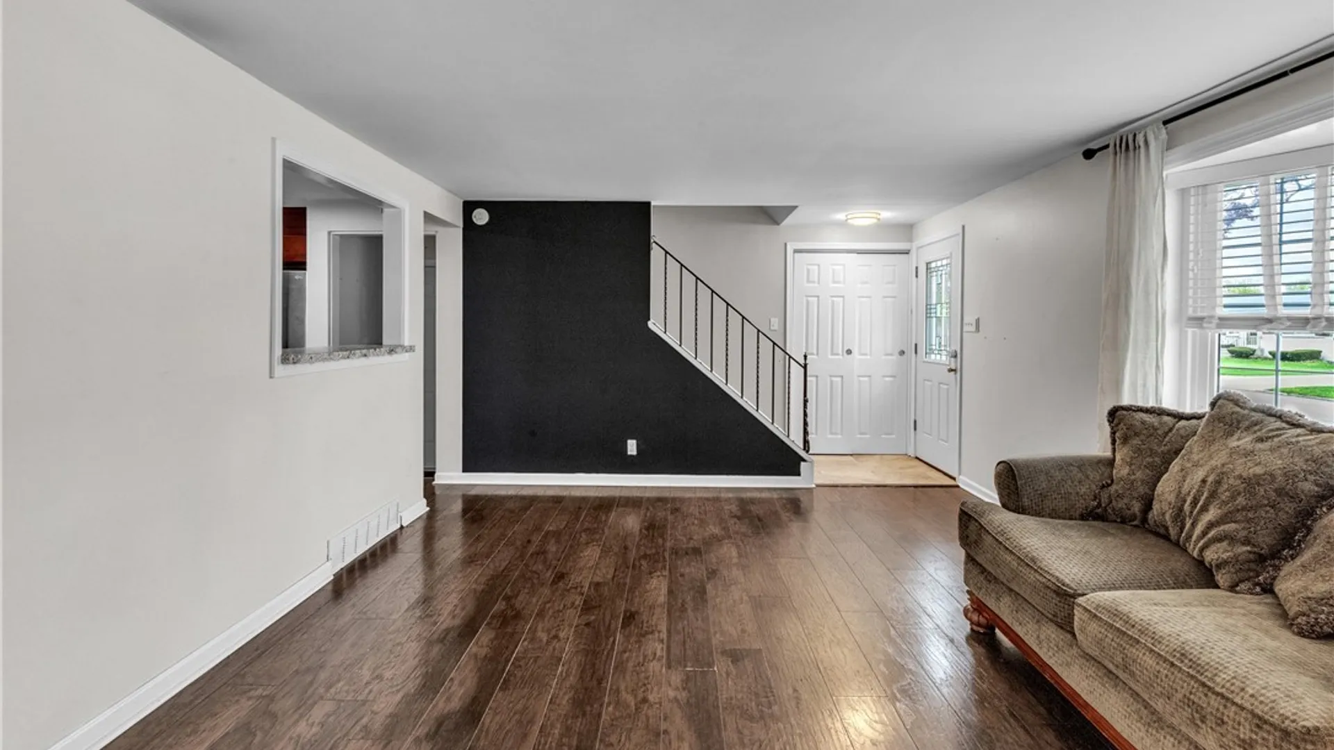 Property at 13 Grand Prix Drive, Cheektowaga, NY 14227 10