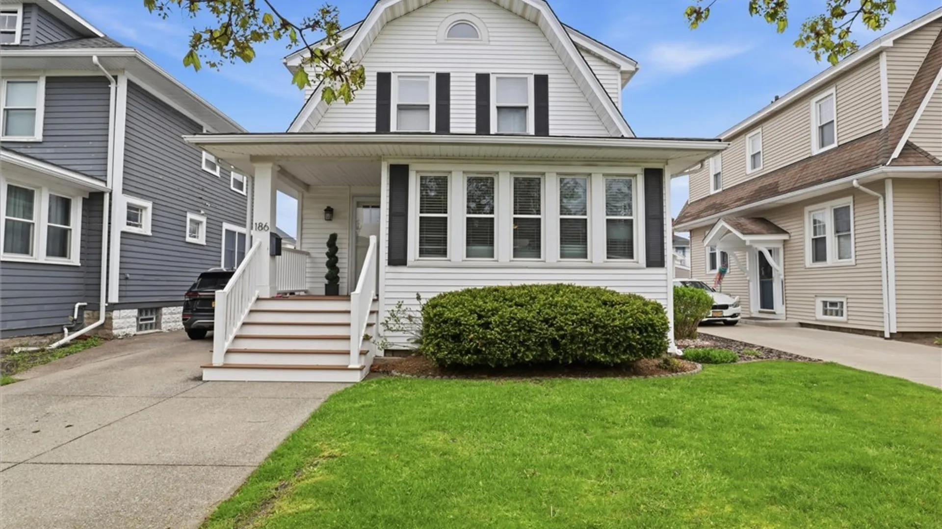 Property at 186 Knowlton Avenue, Tonawanda, NY 14217 3