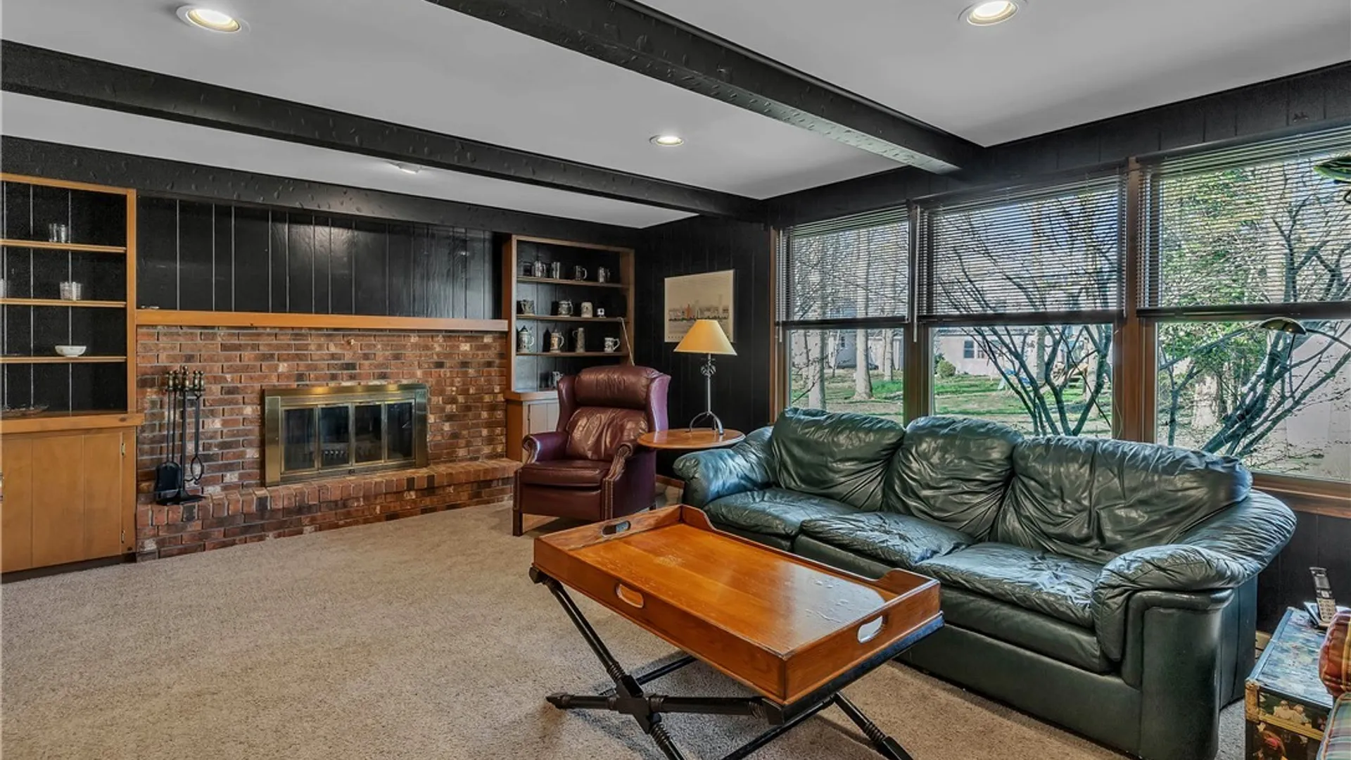 Property at 26 Heritage Rd W, Amherst, NY 14221 10