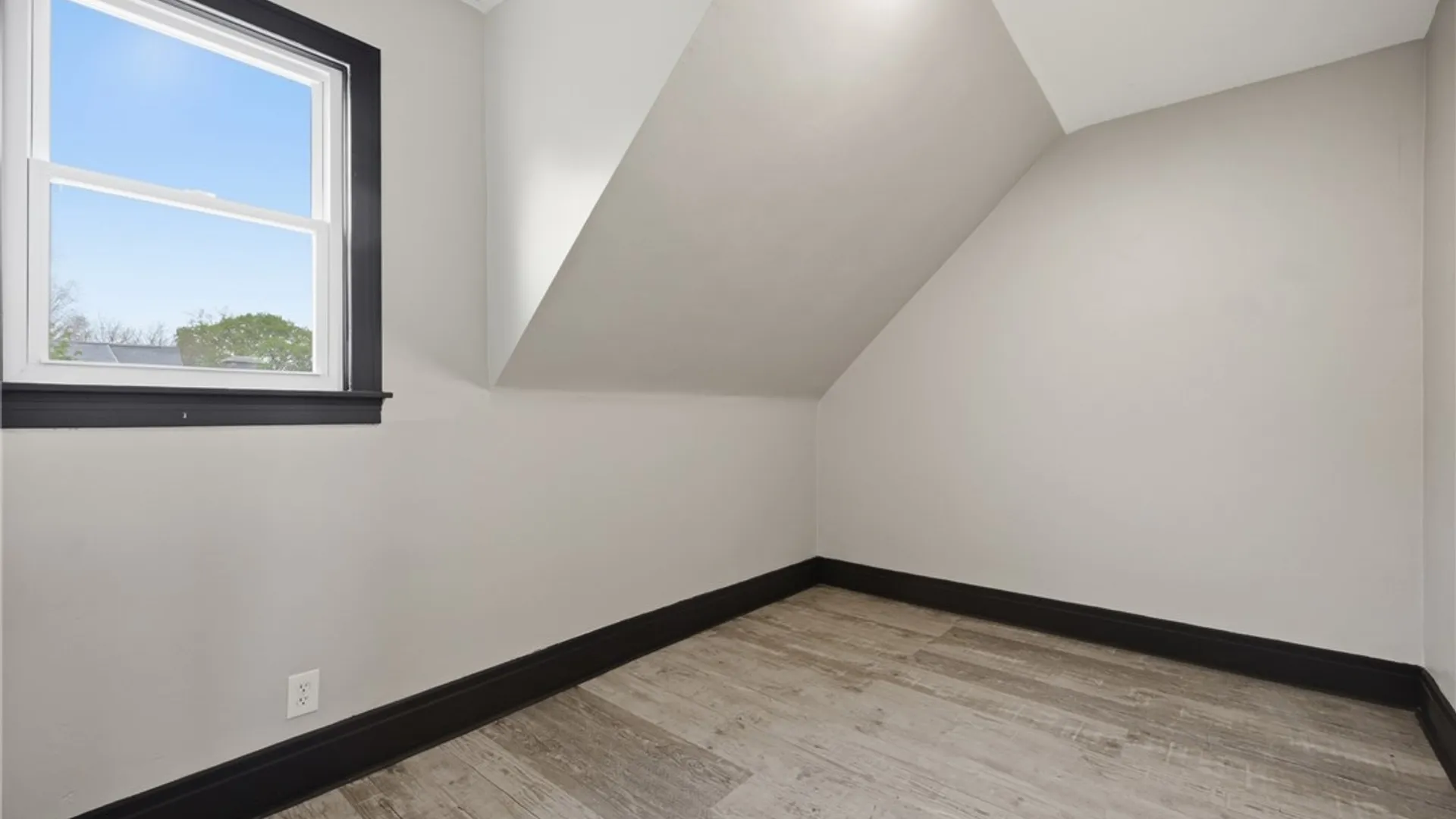Property at 139 Rossler Avenue, Cheektowaga, NY 14206 19