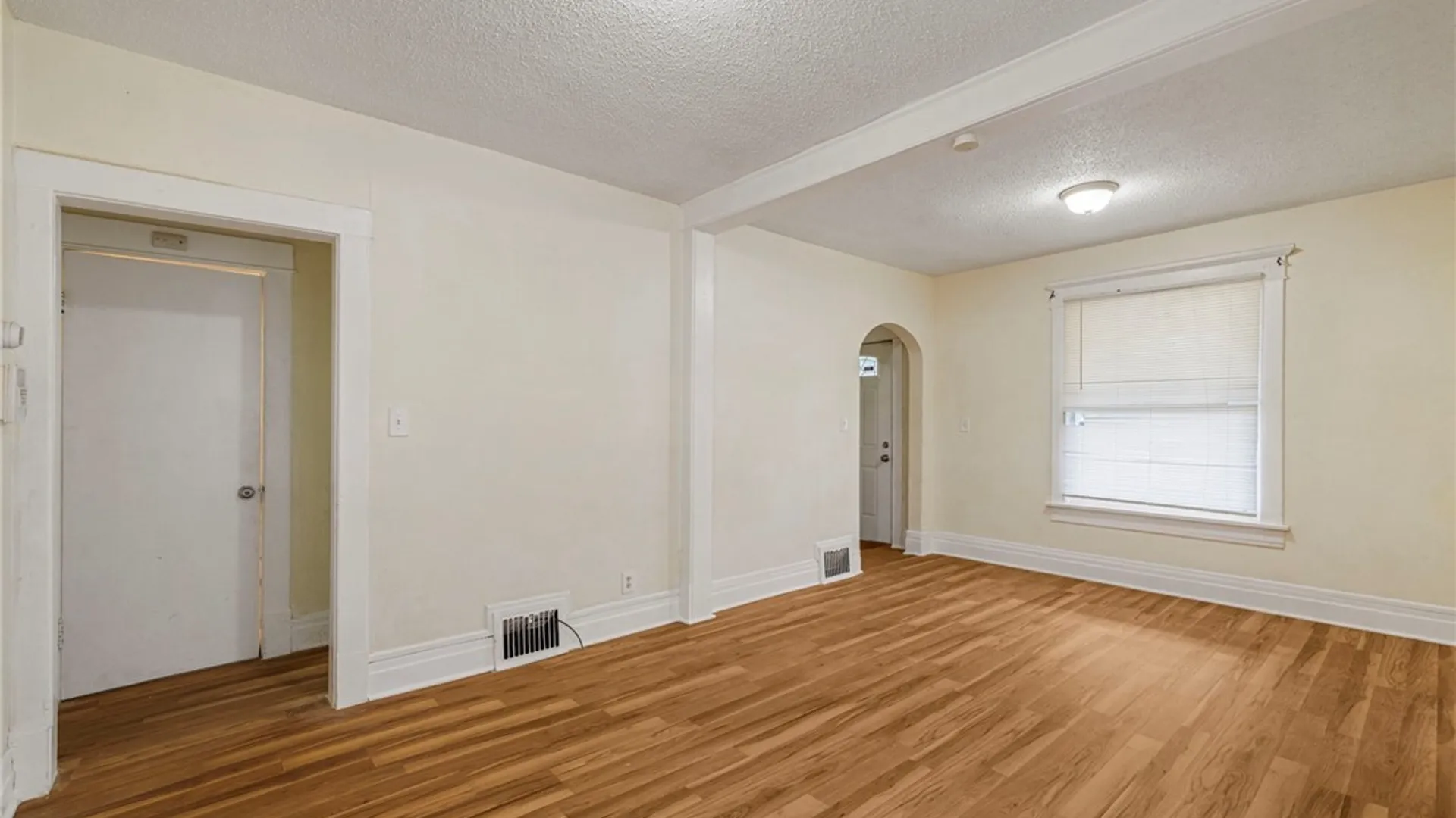 Property at 39 Alma Avenue, Buffalo, NY 14215 8