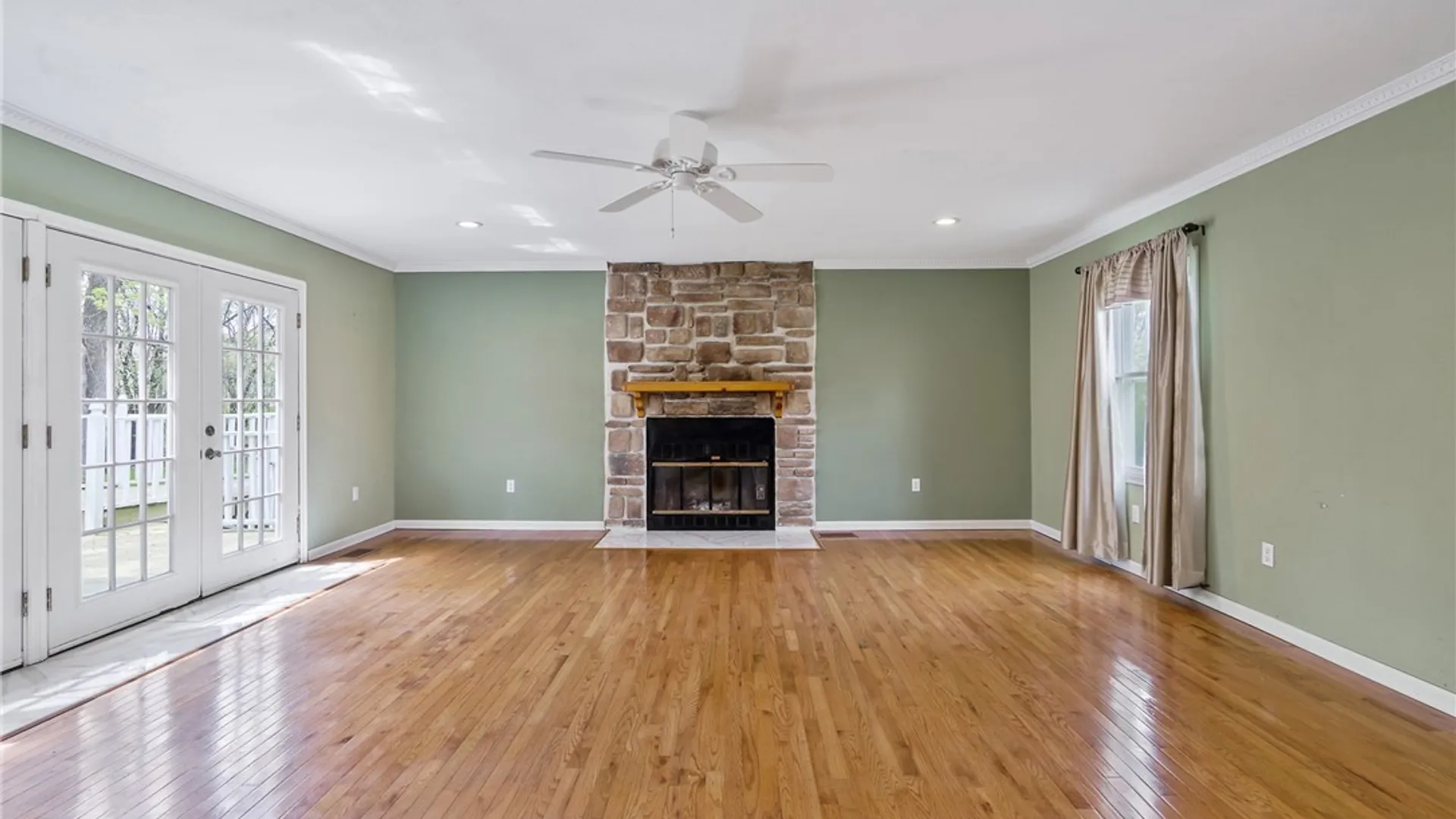 Property at 4985 Woodmark Drive, Clay, NY 13088 19