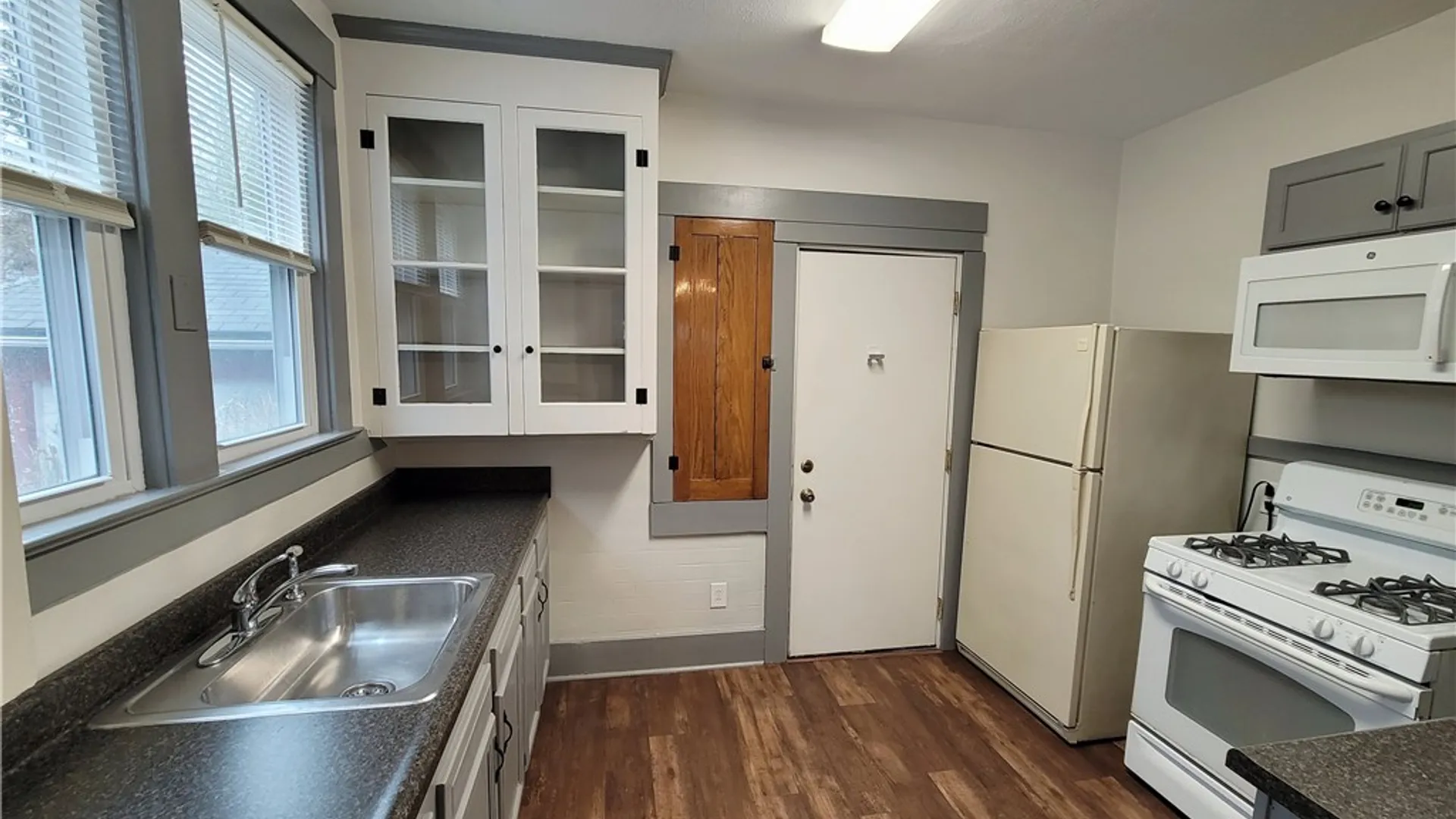 Property at 735-737 Woodbine Avenue, Rochester, NY 14619 39
