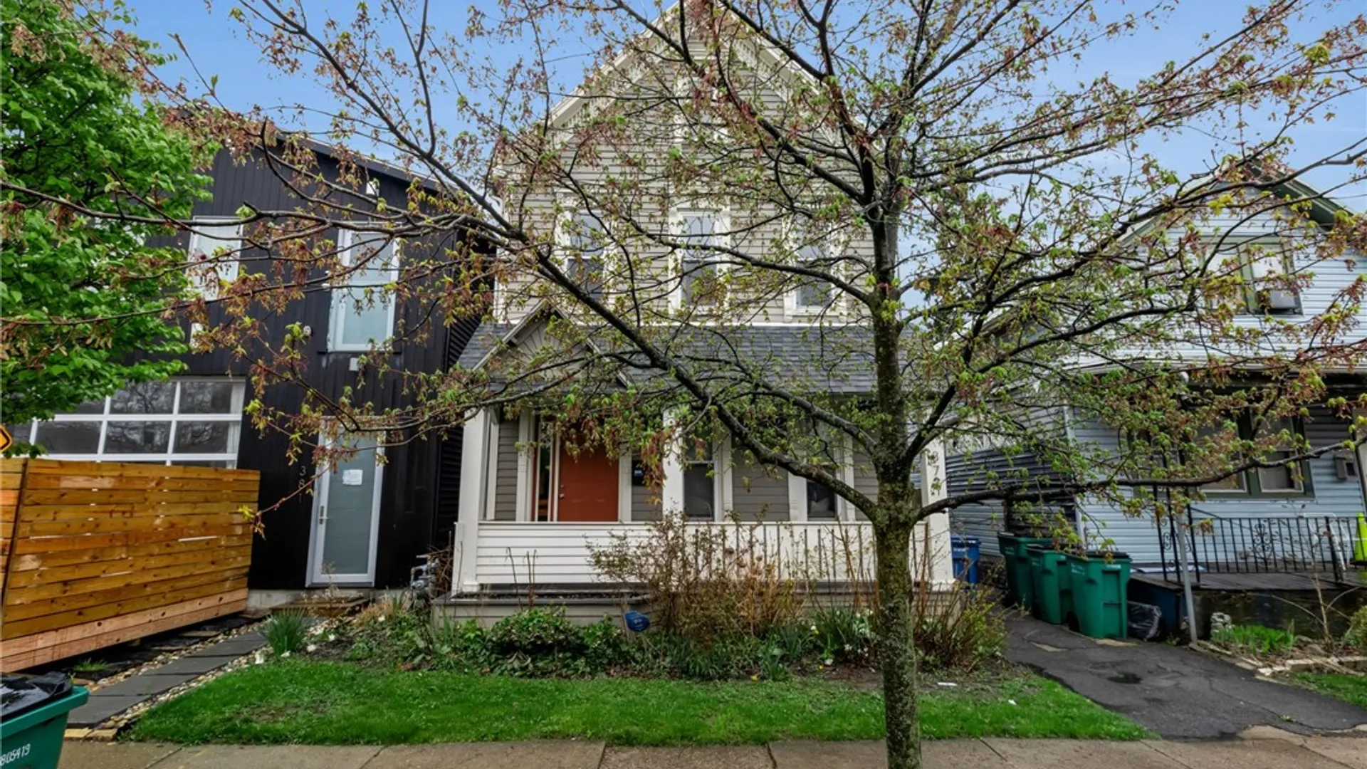 Property at 377 Rhode Island Street, Buffalo, NY 14213 3