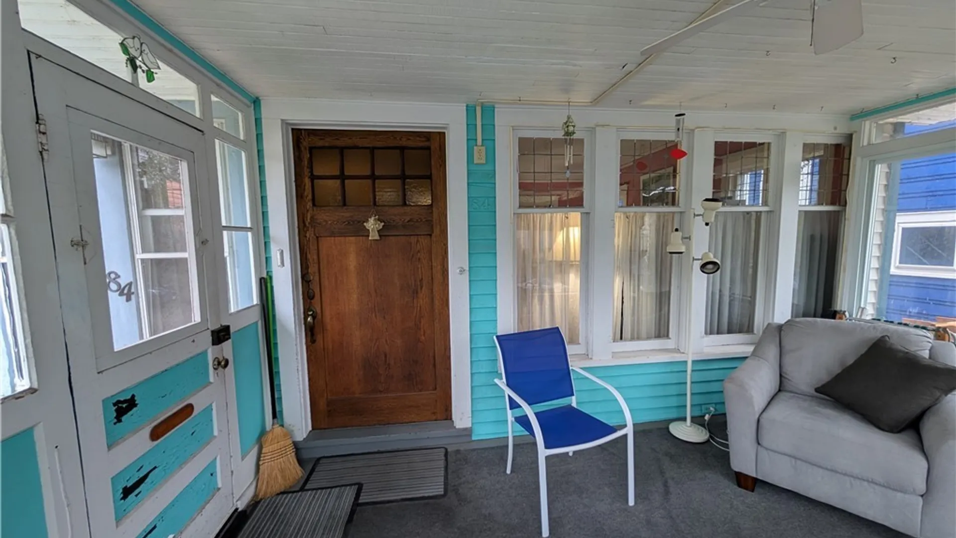 Property at 84 Oakwood Place, Buffalo, NY 14214 7