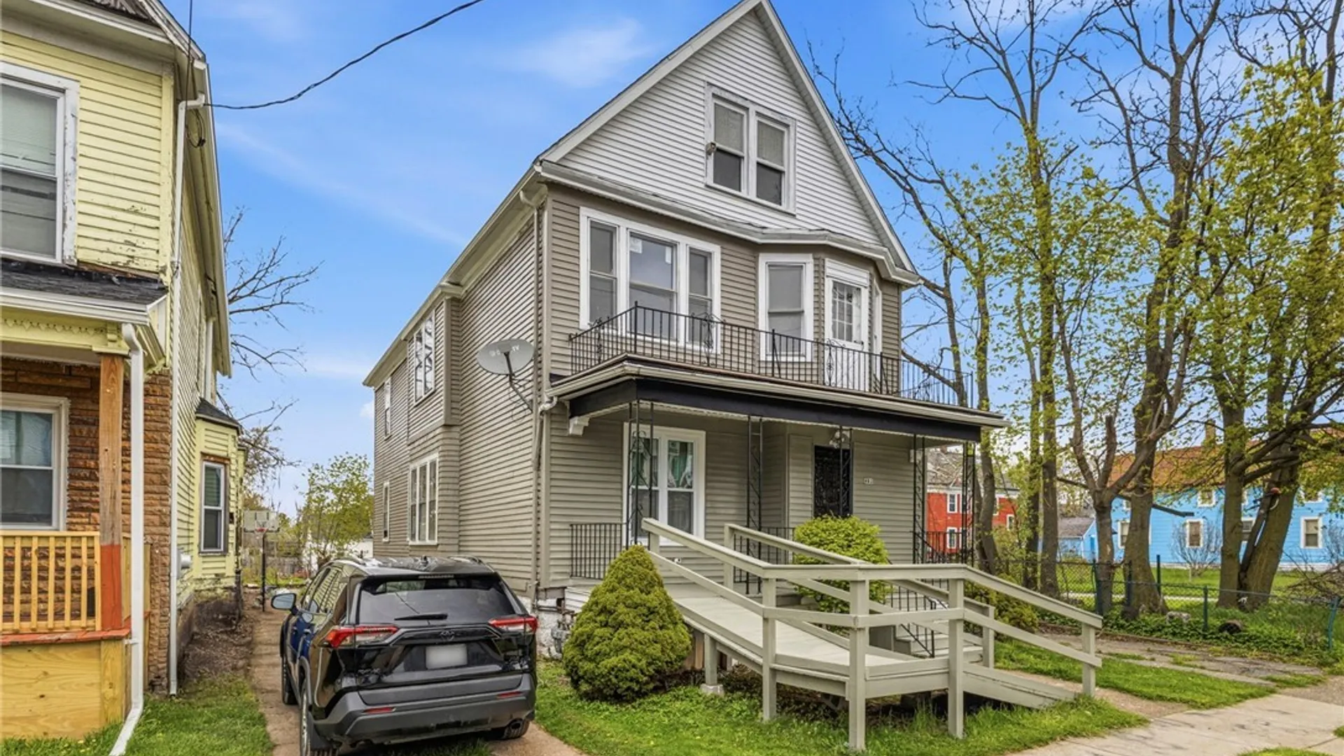 Property at 492 Dodge Street, Buffalo, NY 14208 2