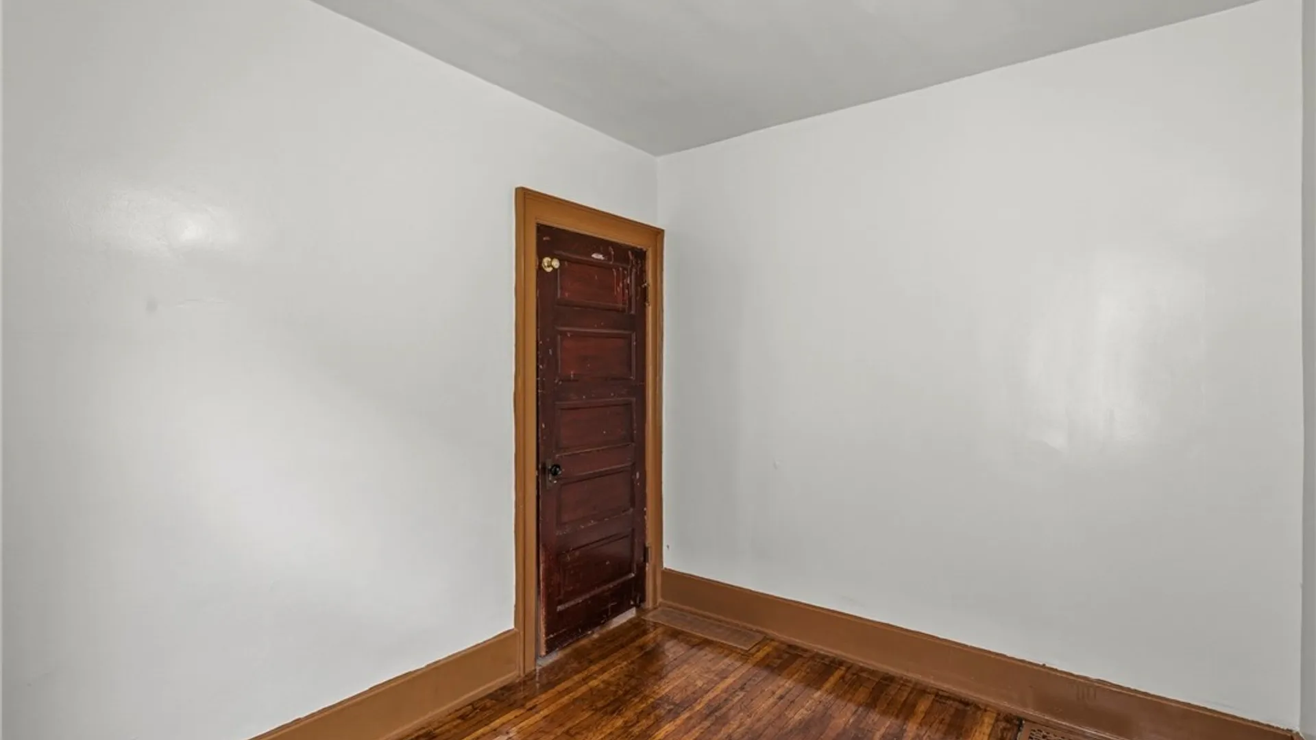 Property at 492 Dodge Street, Buffalo, NY 14208 33