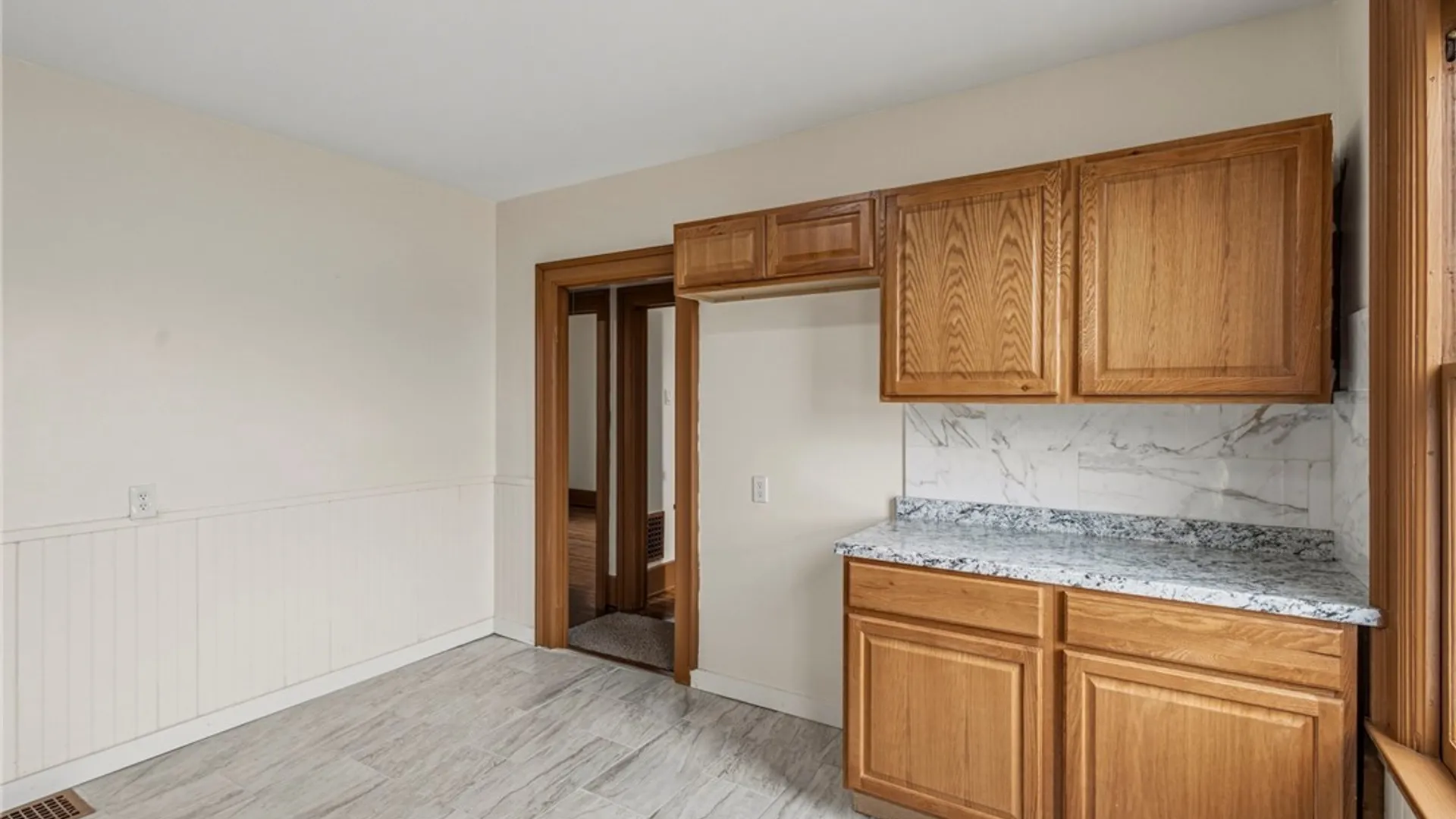 Property at 492 Dodge Street, Buffalo, NY 14208 43