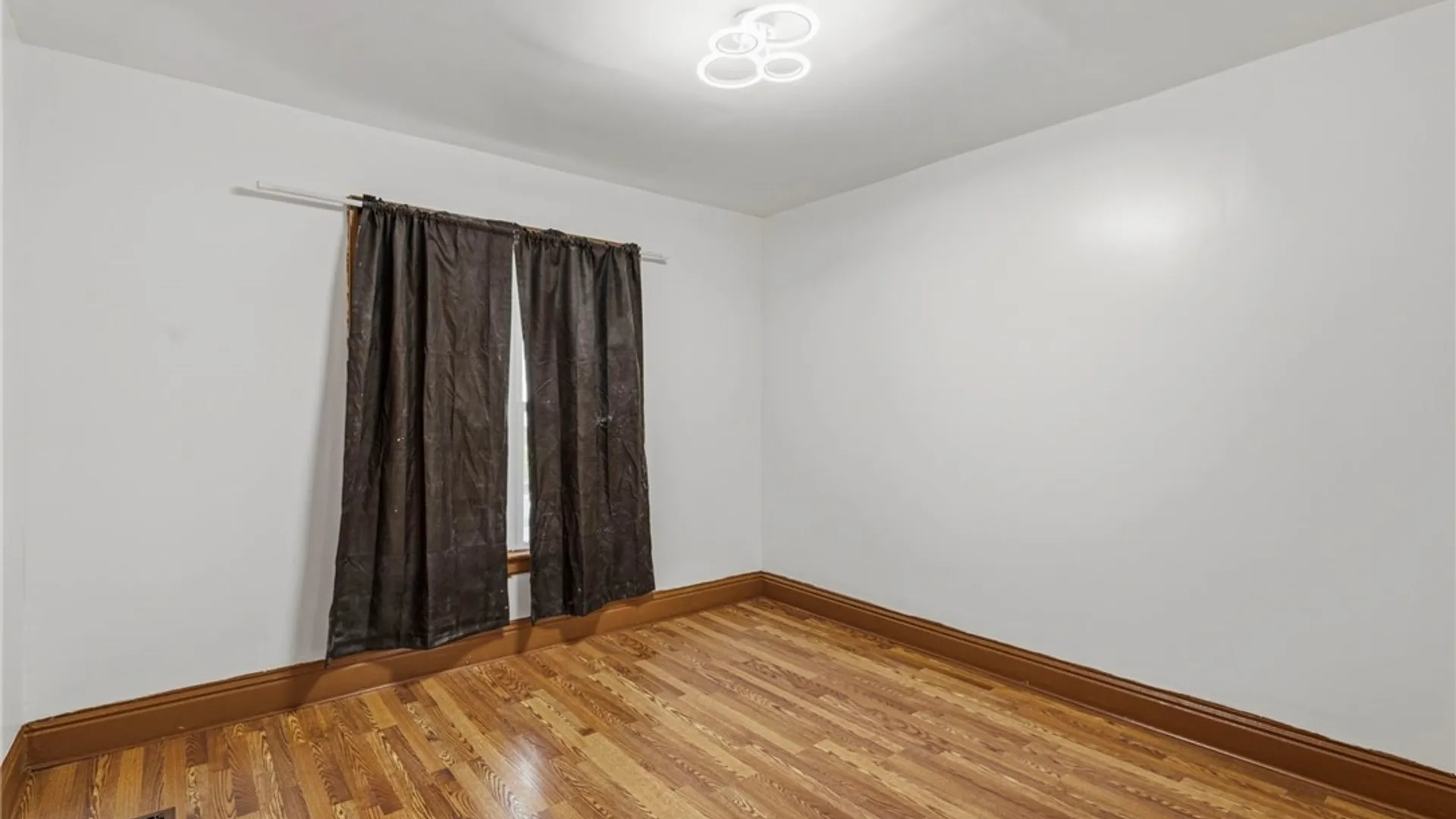 Property at 492 Dodge Street, Buffalo, NY 14208 5