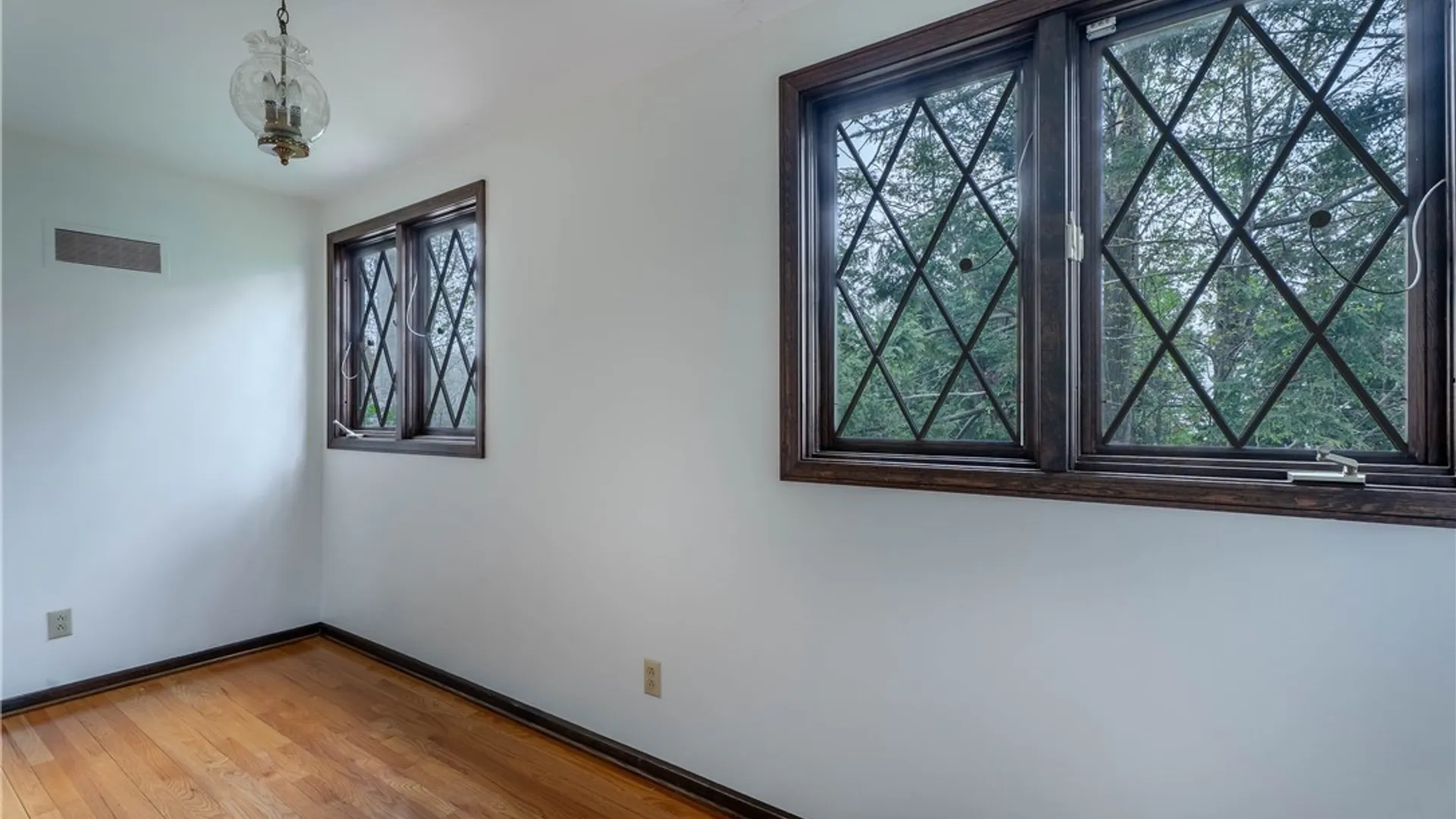 Property at 121 Deer Run, Amherst, NY 14221 29