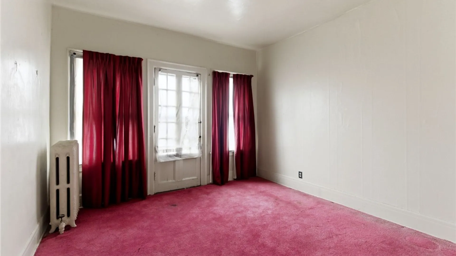 Property at 208 Loring Avenue, Buffalo, NY 14214 15