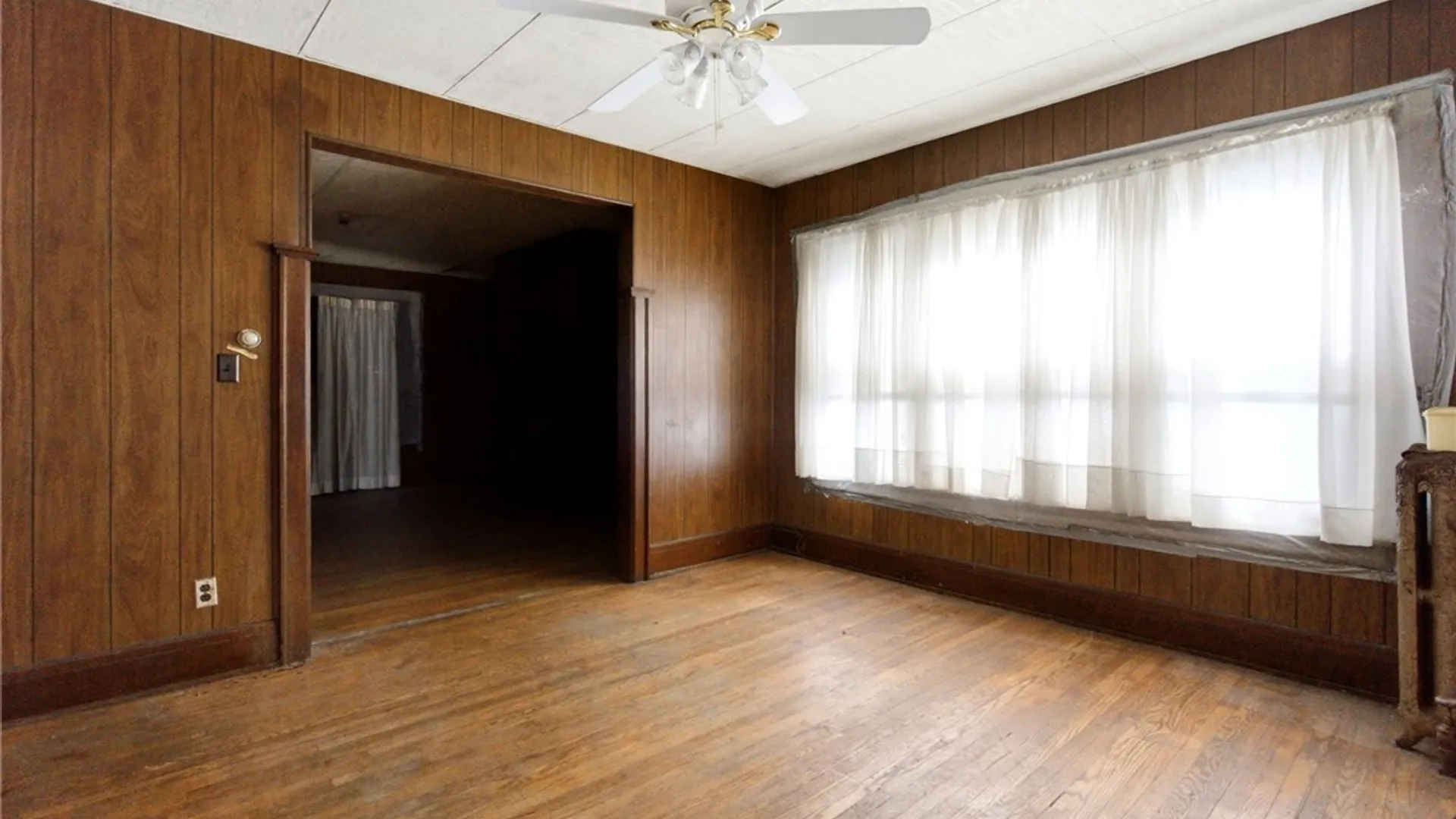 Property at 208 Loring Avenue, Buffalo, NY 14214 6