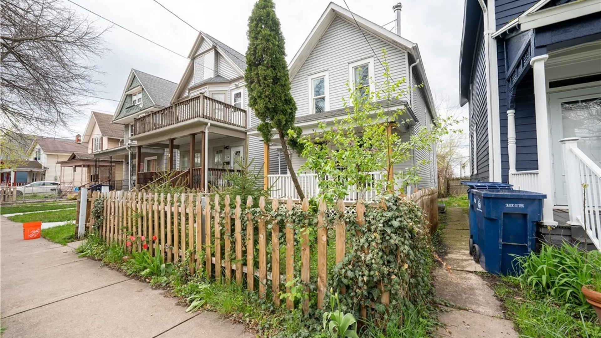 Property at 330 Dearborn Street, Buffalo, NY 14207 3