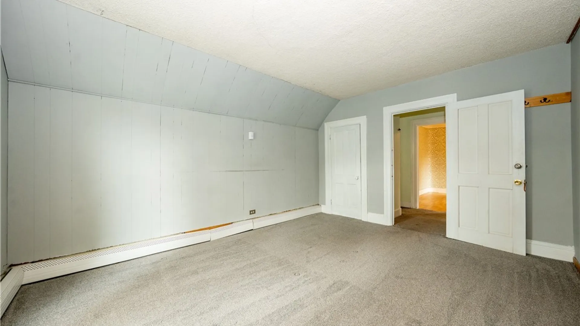 Property at 330 Dearborn Street, Buffalo, NY 14207 34